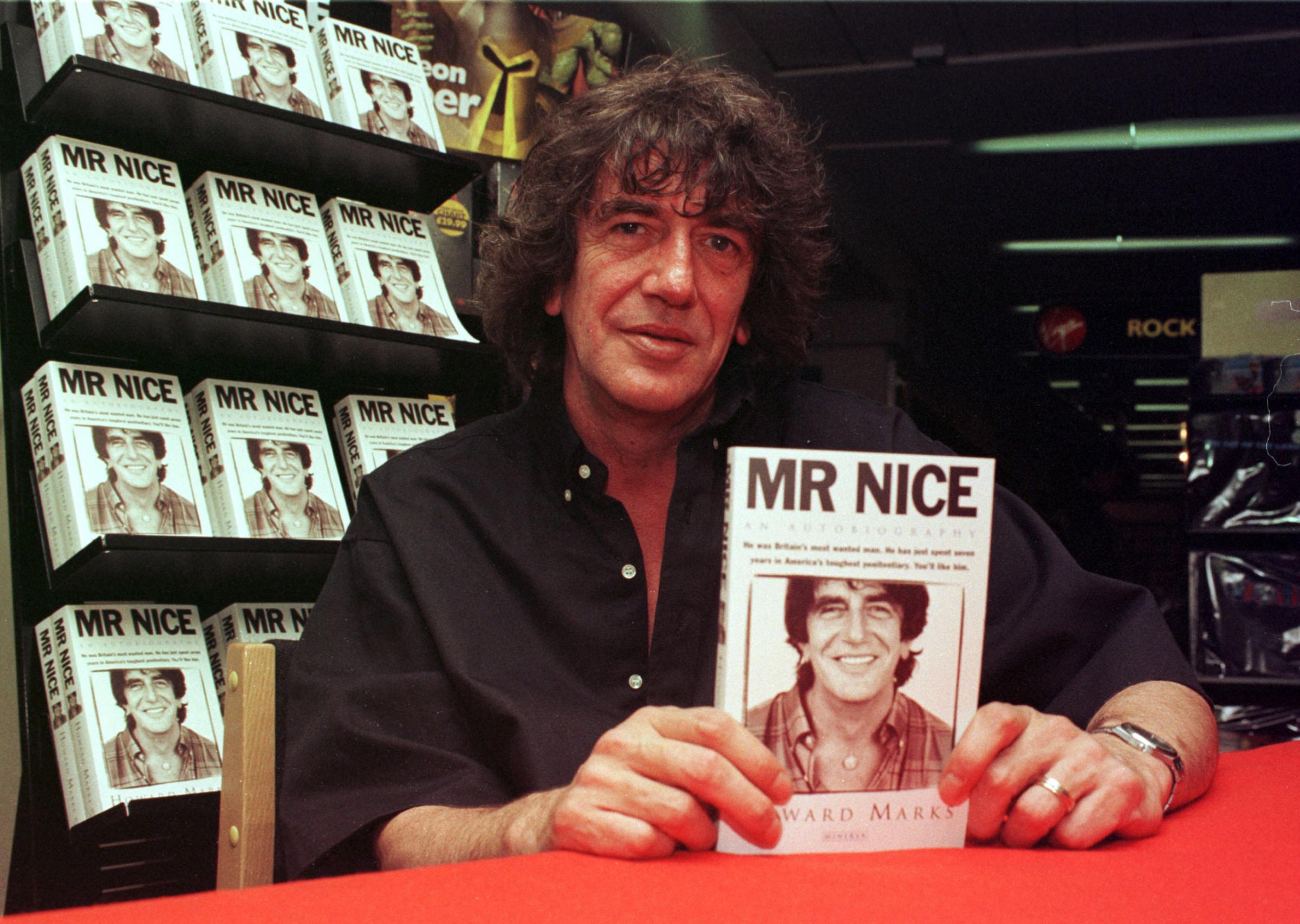Howard Marks death. File photo dated 4/7/1997 of former drug smuggler and author Howard Marks, who has died aged 70, at a Virgin Megastore in London where he was signing copies of his autobiography 'Mr Nice'. Issue date: Monday April 11, 2016. See PA story DEATH Marks. Photo credit should read: Ben Curtis/PA Wire URN:26038914