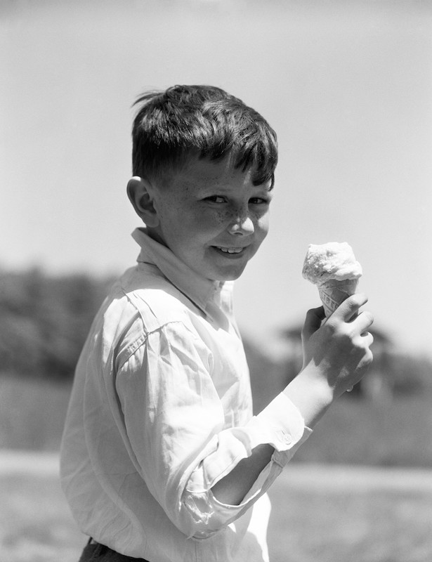 Boy holding ice-cream cone, circa 1930s (H. Armstrong Roberts—Retrofile/Getty Images)