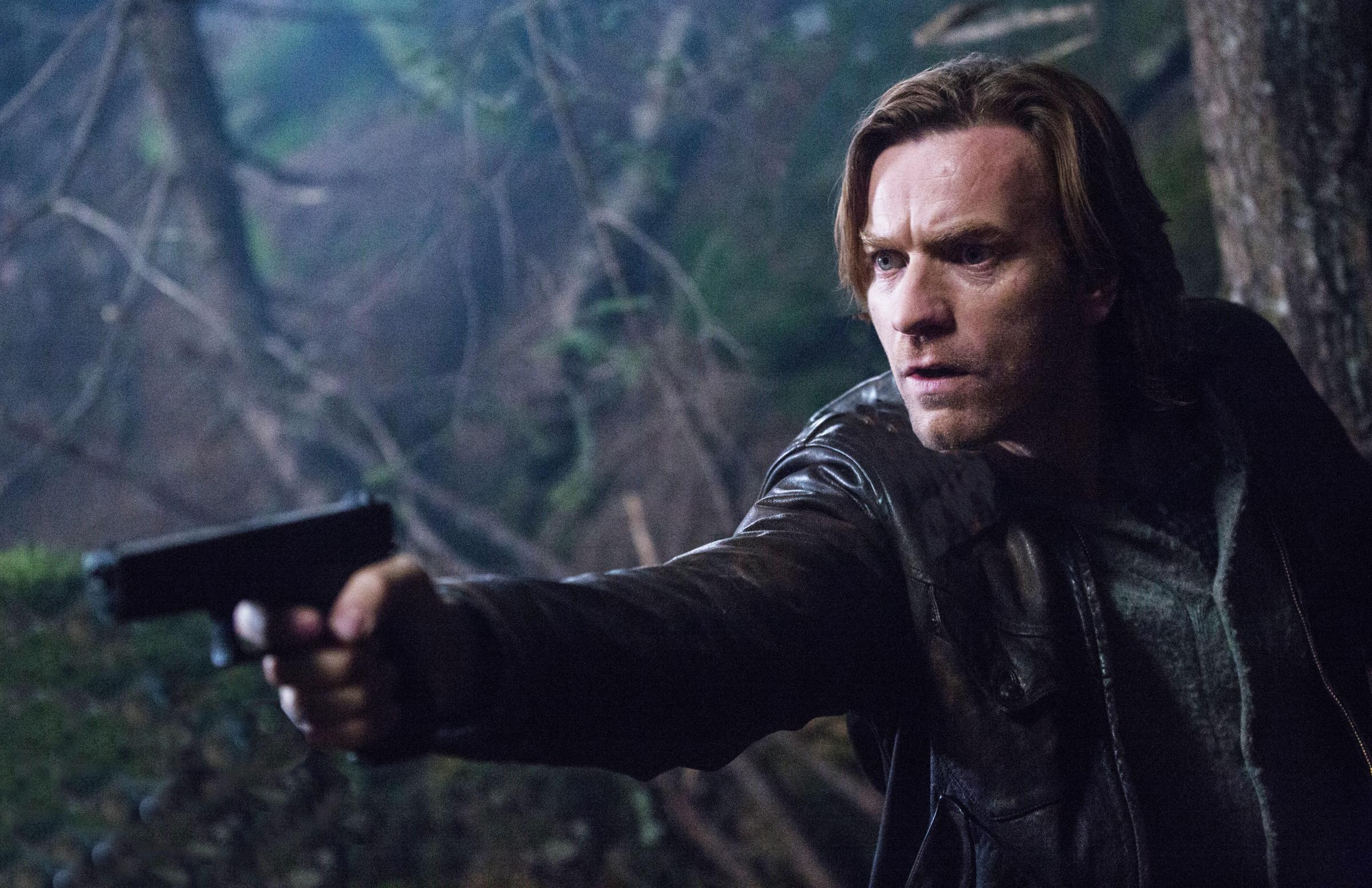 Ewan McGregor as Peregrine "Perry" Makepeace in Our Kind of Traitor, 2016.