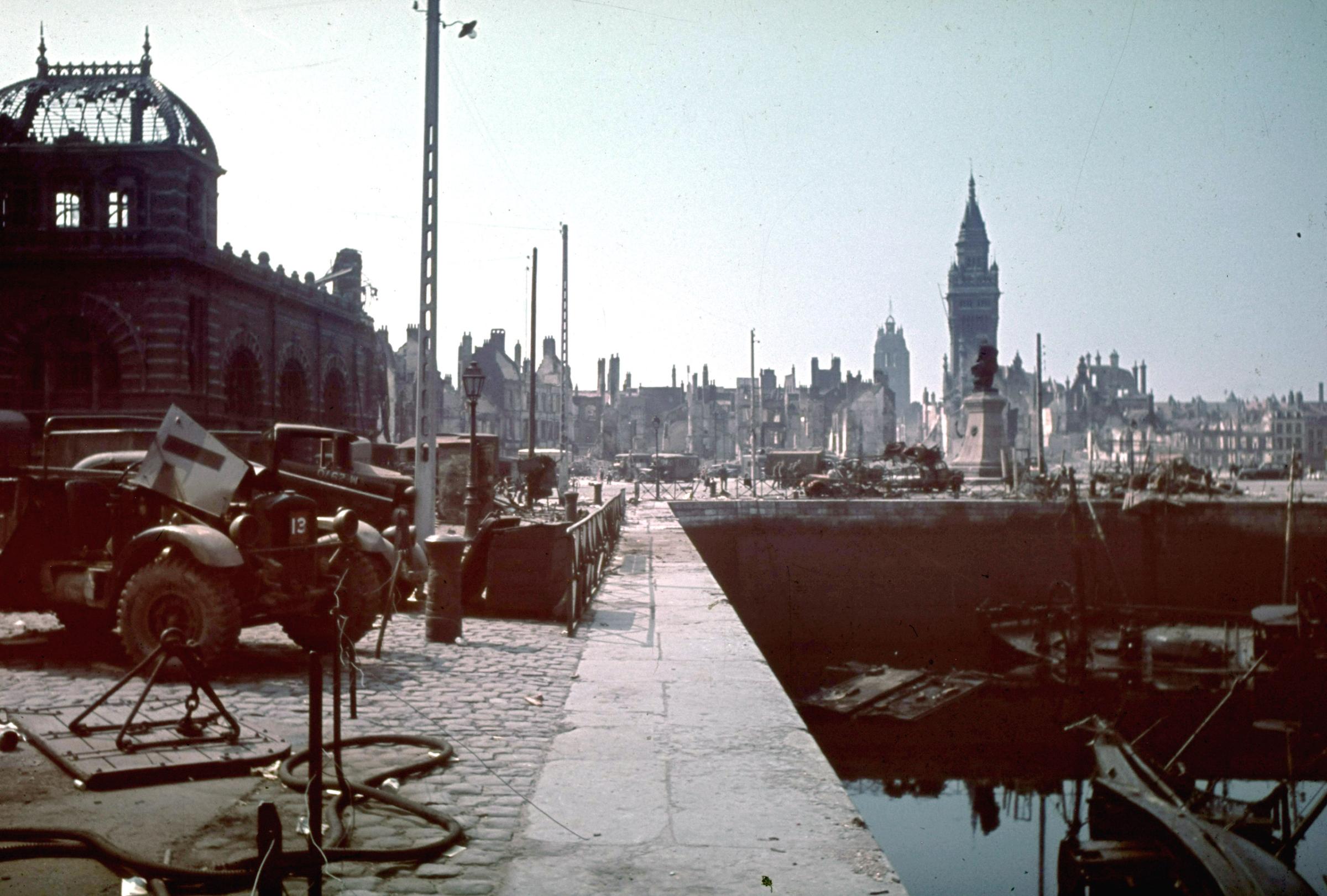 Dunkirk after British bombardment and retreat. 1940.