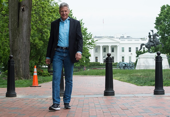 U.S. Libertarian Party presidential candidate Gary Johnson walks in Lafayette Park across from the White House during an interview with AFP in Washington, DC, on May 9, 2016. (AFP/Getty Images)