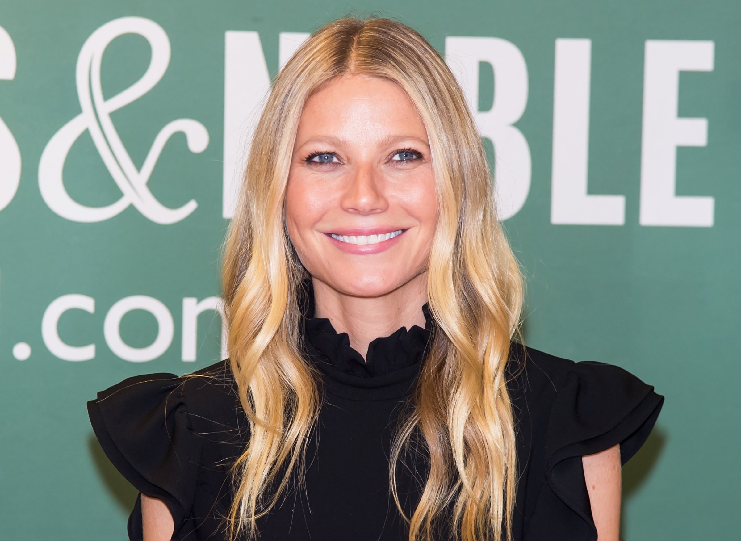 Gwyneth Paltrow Signs Copies Of Her New Book "It's All Easy"
