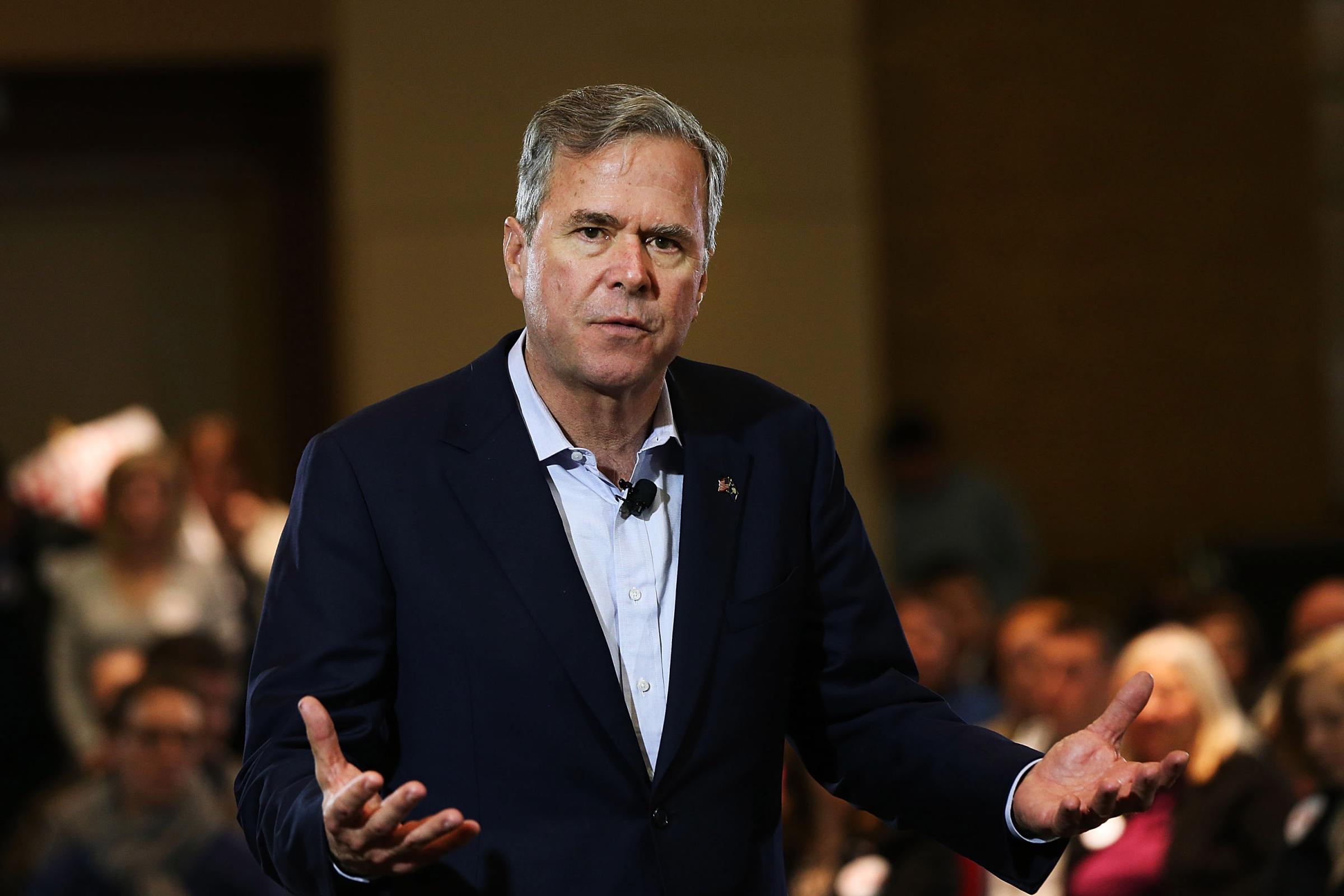 Republican presidential candidate Jeb Bush speaks to an audience of voters on February 18, 2016 in Columbia, South Carolina.