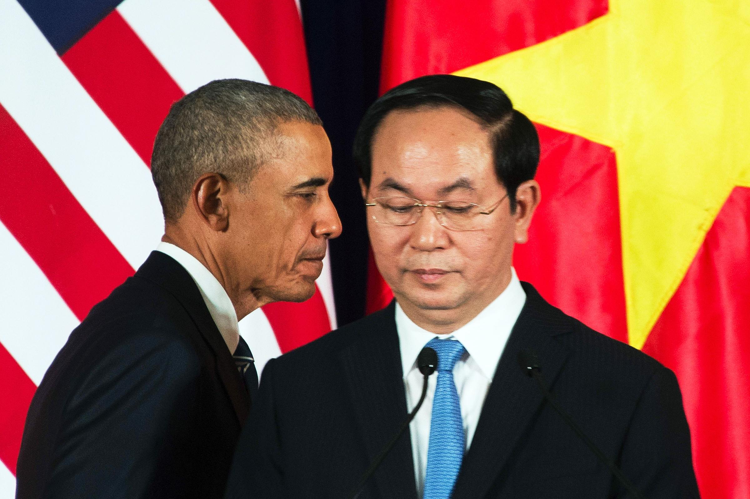 President Barack Obama and President Tran Dai Quang take part in a joint press conference in Hanoi on May 23.