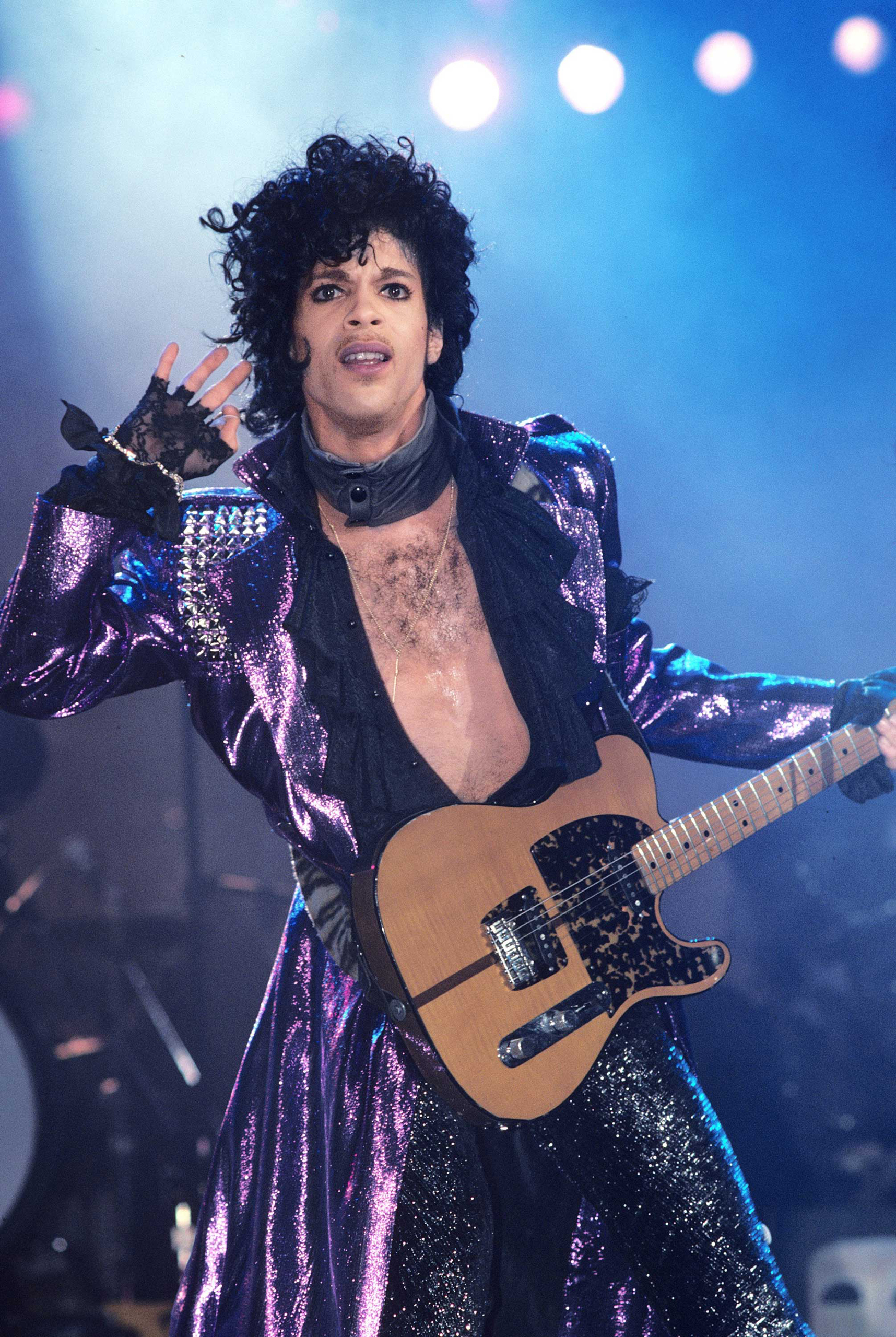 Prince’s home studio may house thousands of unreleased recordings