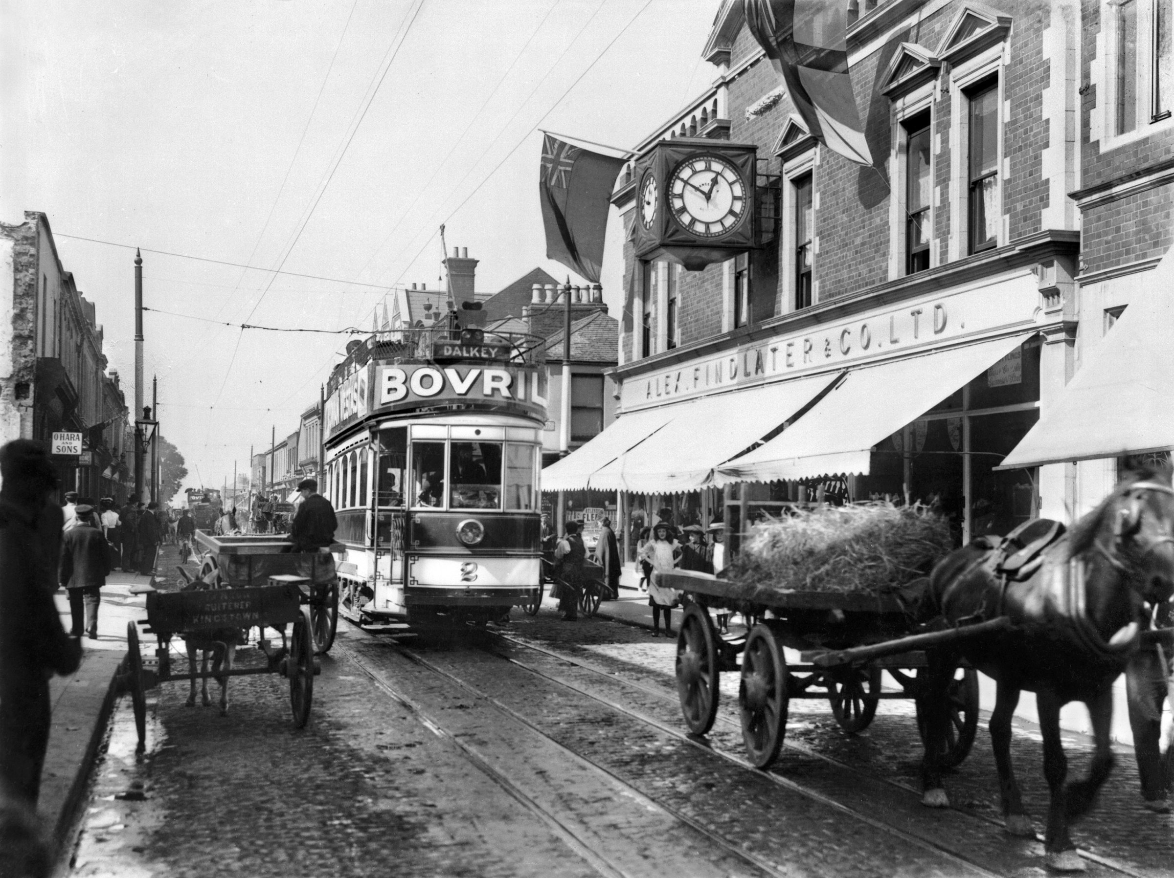 Electric Tram in Dublin, circa 1906.