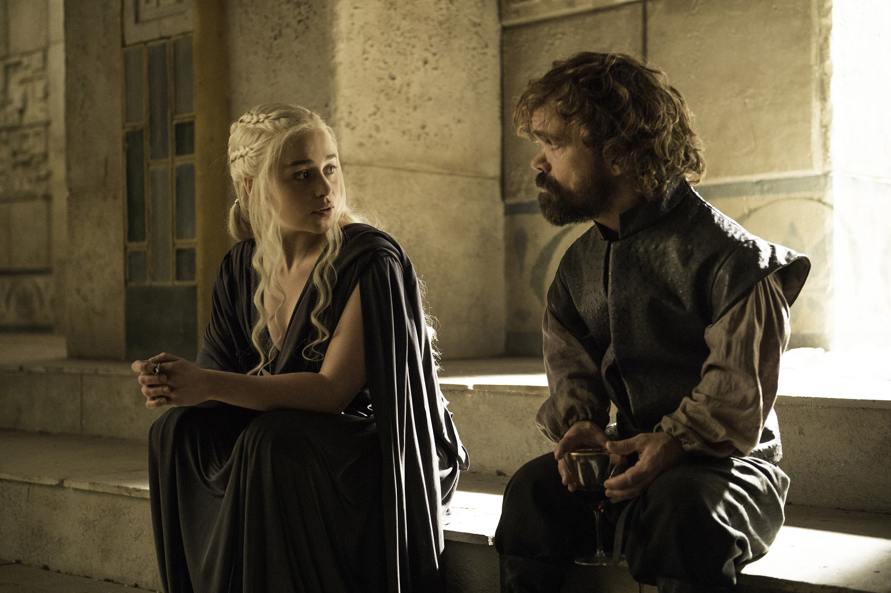 Emilia Clarke and Peter Dinklage in Game of Thrones season 6, episode 10.