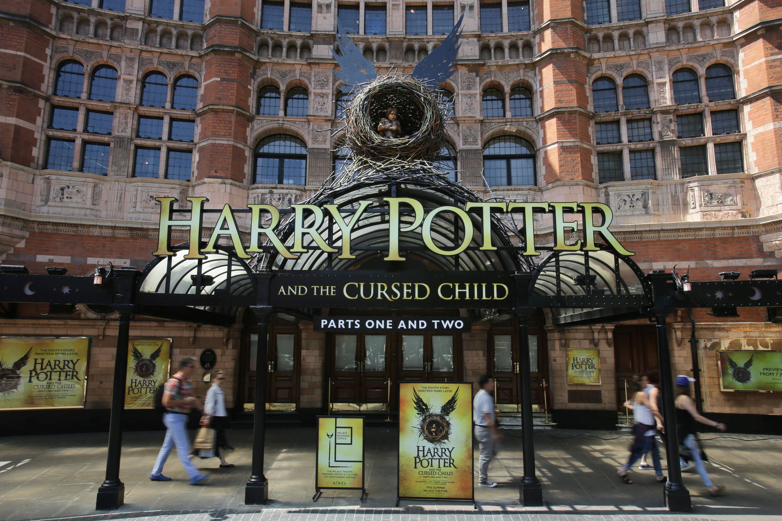 The front of the Palace Theatre promotes its new show 'Harry Potter and the Cursed Child'  in London on June 6, 2016. (Daniel Leal-Olivas—AFP/Getty Images)