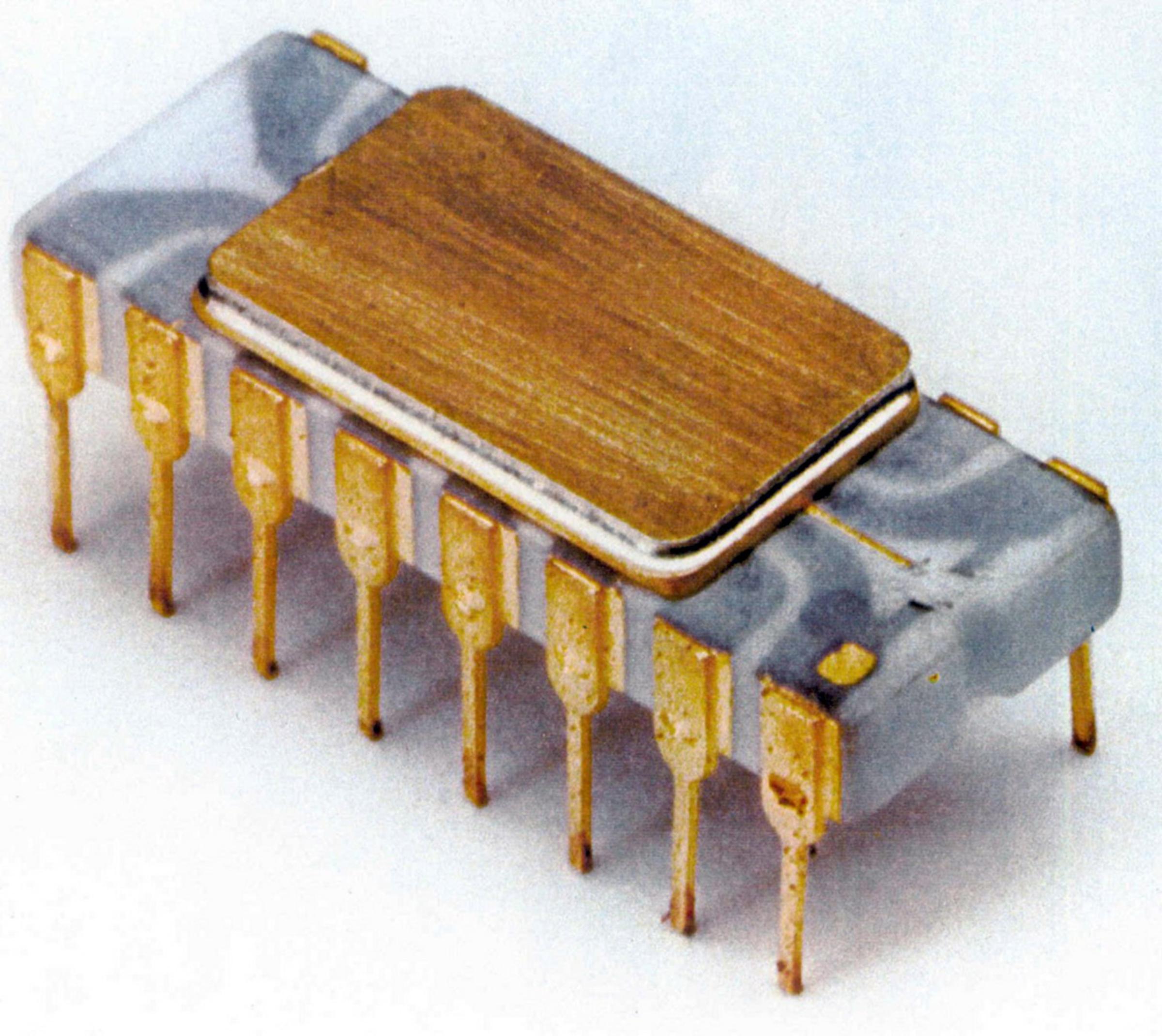 1st microprocessor, 1971 : Intel 4004