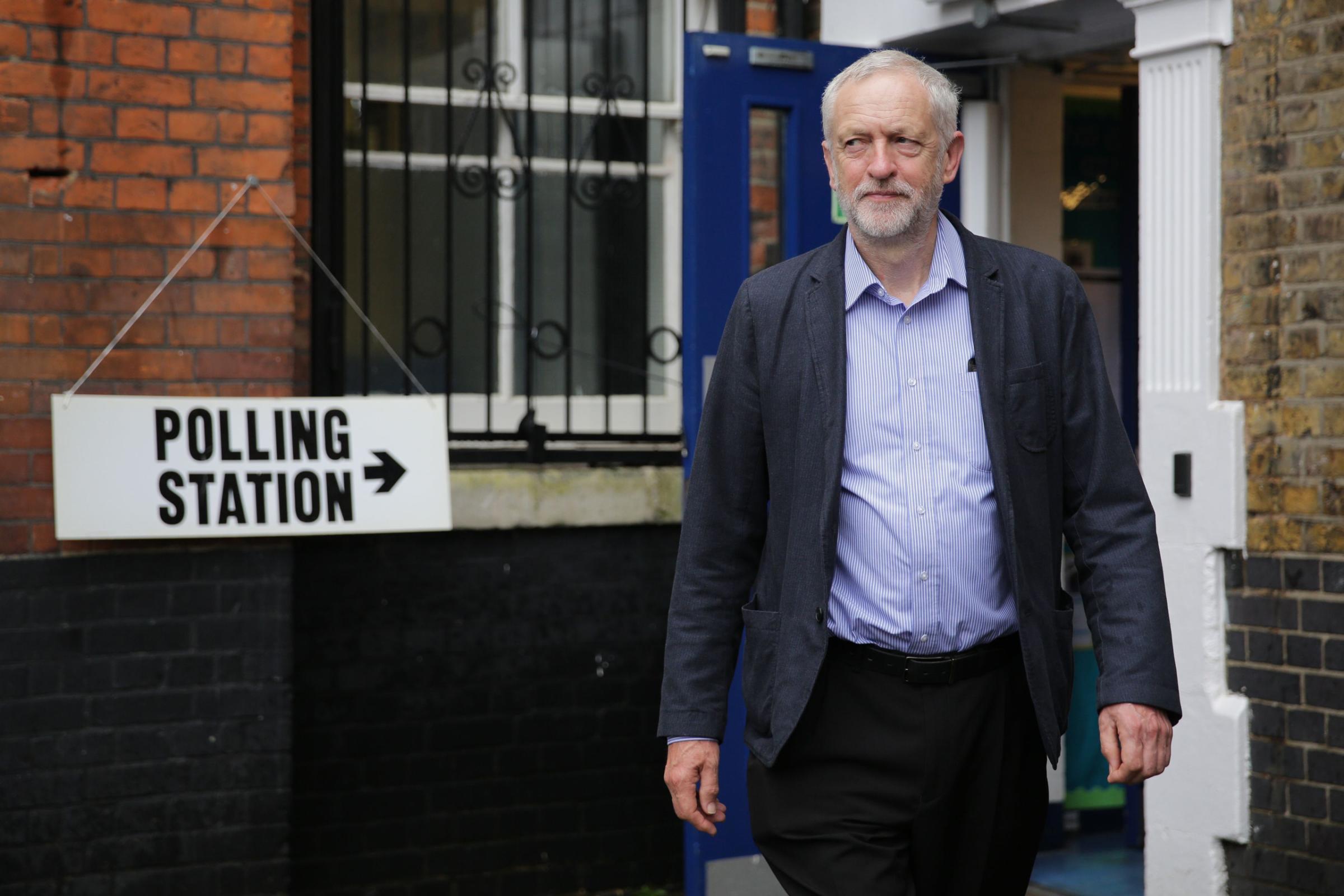 EU referendum. Labour Party leader Jeremy Corbyn leaves after casting his vote at a polling station in Islington, London, as voters head to the polls across the UK in a historic referendum on whether the UK should remain a member of the European Union or leave. Picture date: Thursday June 23, 2016. See PA story POLITICS EU. Photo credit should read: Daniel Leal-Olivas/PA Wire URN:26689528