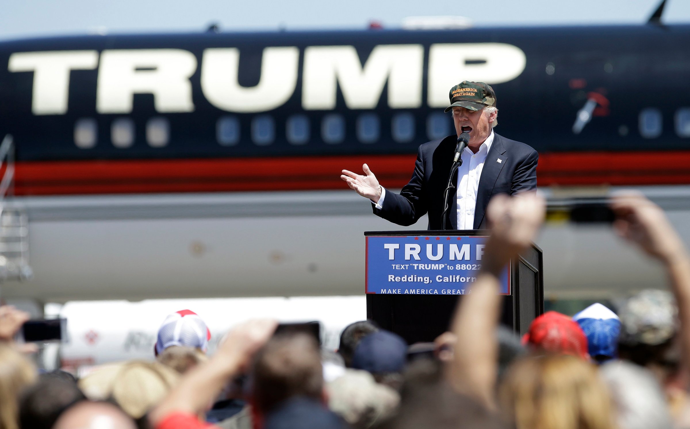 Republican presidential candidate Donald Trump speaks at a campaign rally at the Redding Municipal Airport in Redding, Calif., June 3, 2016.