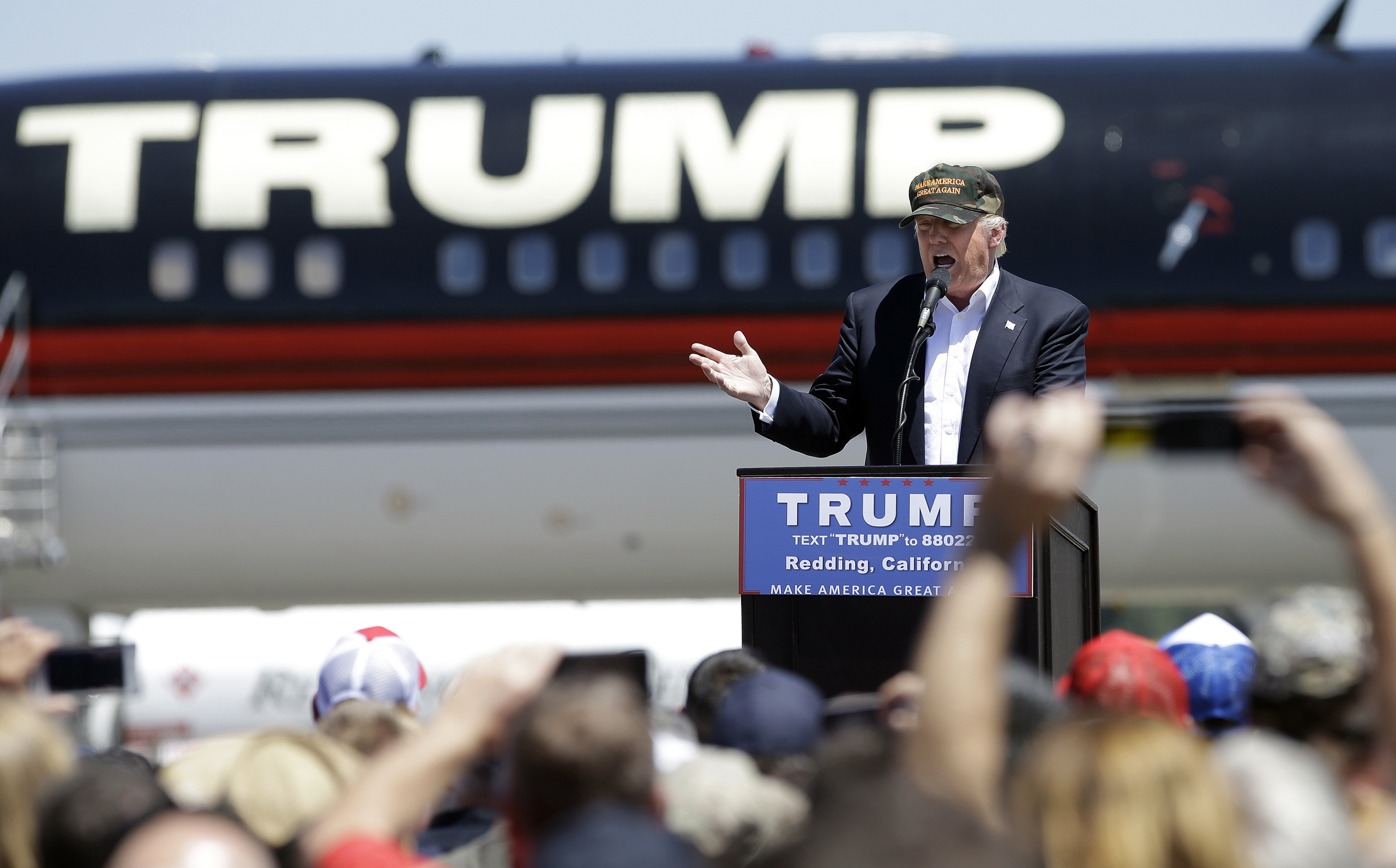 Republican presidential candidate Donald Trump speaks at a campaign rally at the Redding Municipal Airport in Redding, Calif., June 3, 2016. (Rich Pedroncelli—AP)