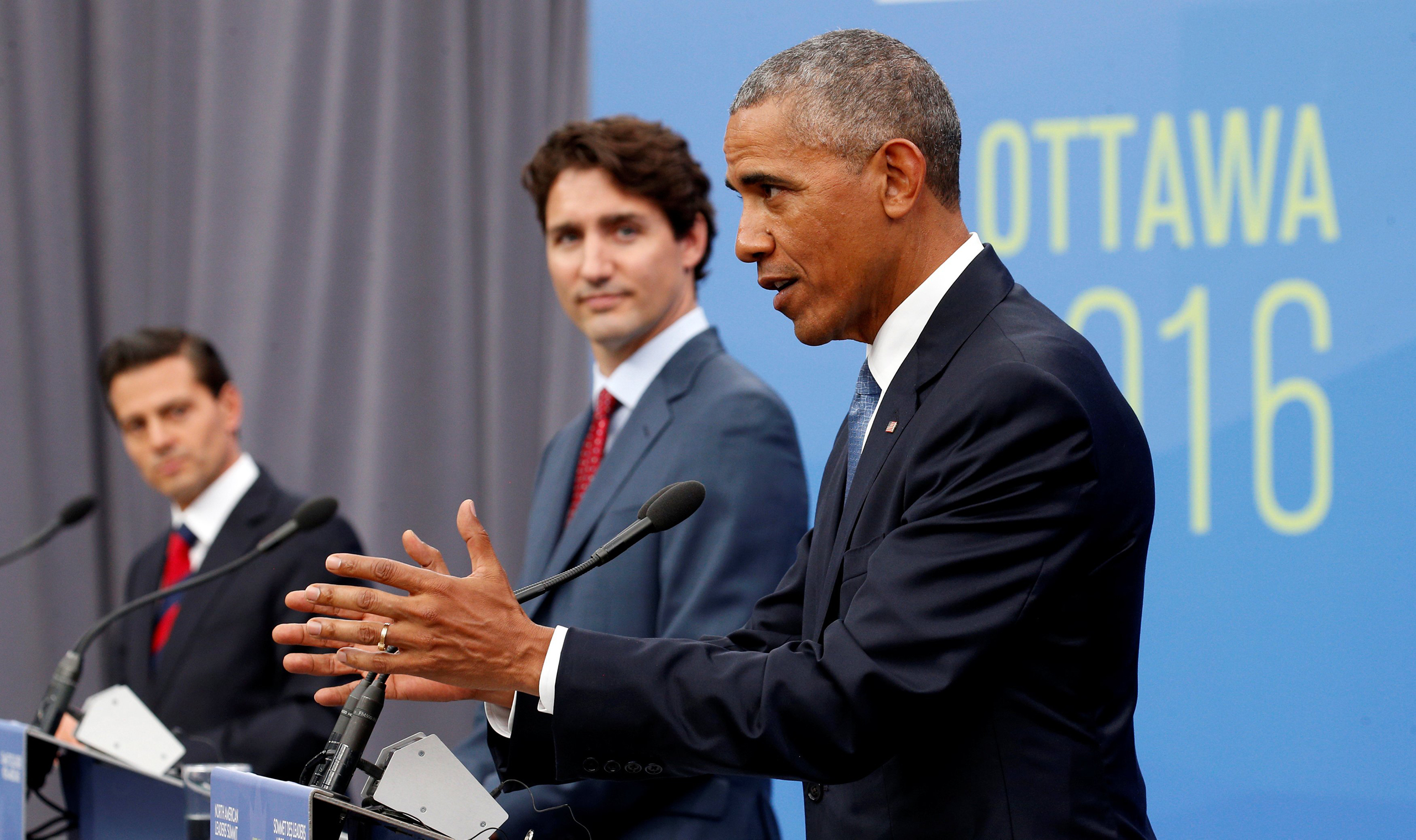 Mexican President Enrique Pena Nieto, (L) Canadian Prime Minister Justin Trudeau (C) and U.S. President Barack Obama take part in a news conference during the North American Leaders' Summit in Ottawa, Canada, on June 29, 2016. (Kevin Lamarque—Reuters)