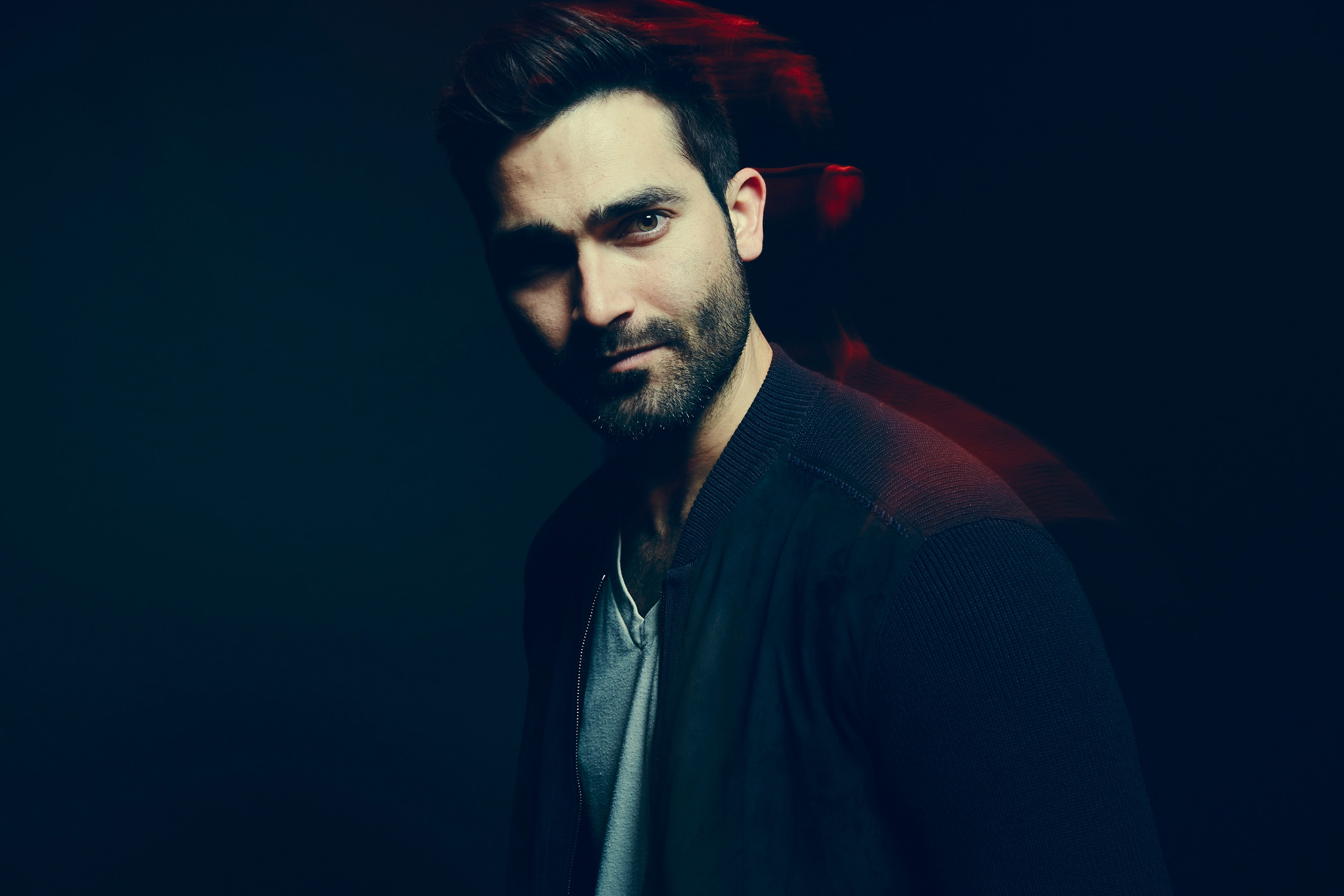 Actor Tyler Hoechlin of 'Everybody Wants Some!!' poses in the Getty Images SXSW Portrait Studio powered by Samsung on in Austin on March 11, 2016. (Smallz & Raskind—Getty Images for Samsung)