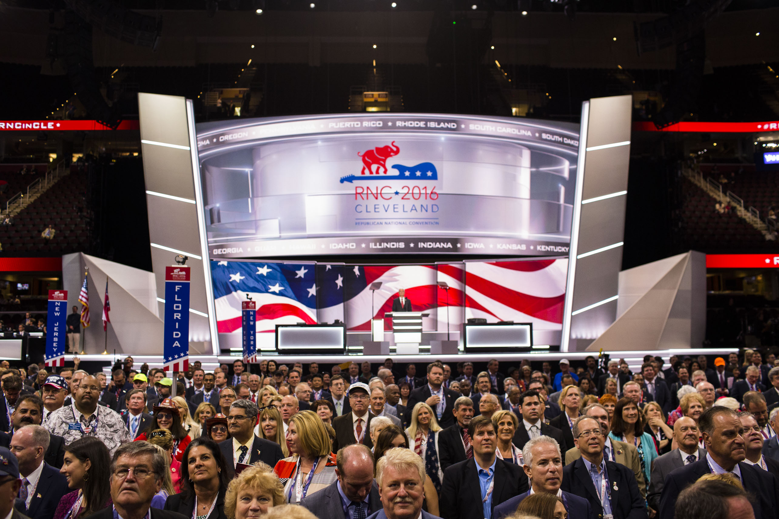 2016 Republican National Convention Rhode Island Delegate Button Donald Trump 