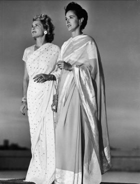 Margaret Bourke-White and Lee Eitingon in India, 1947