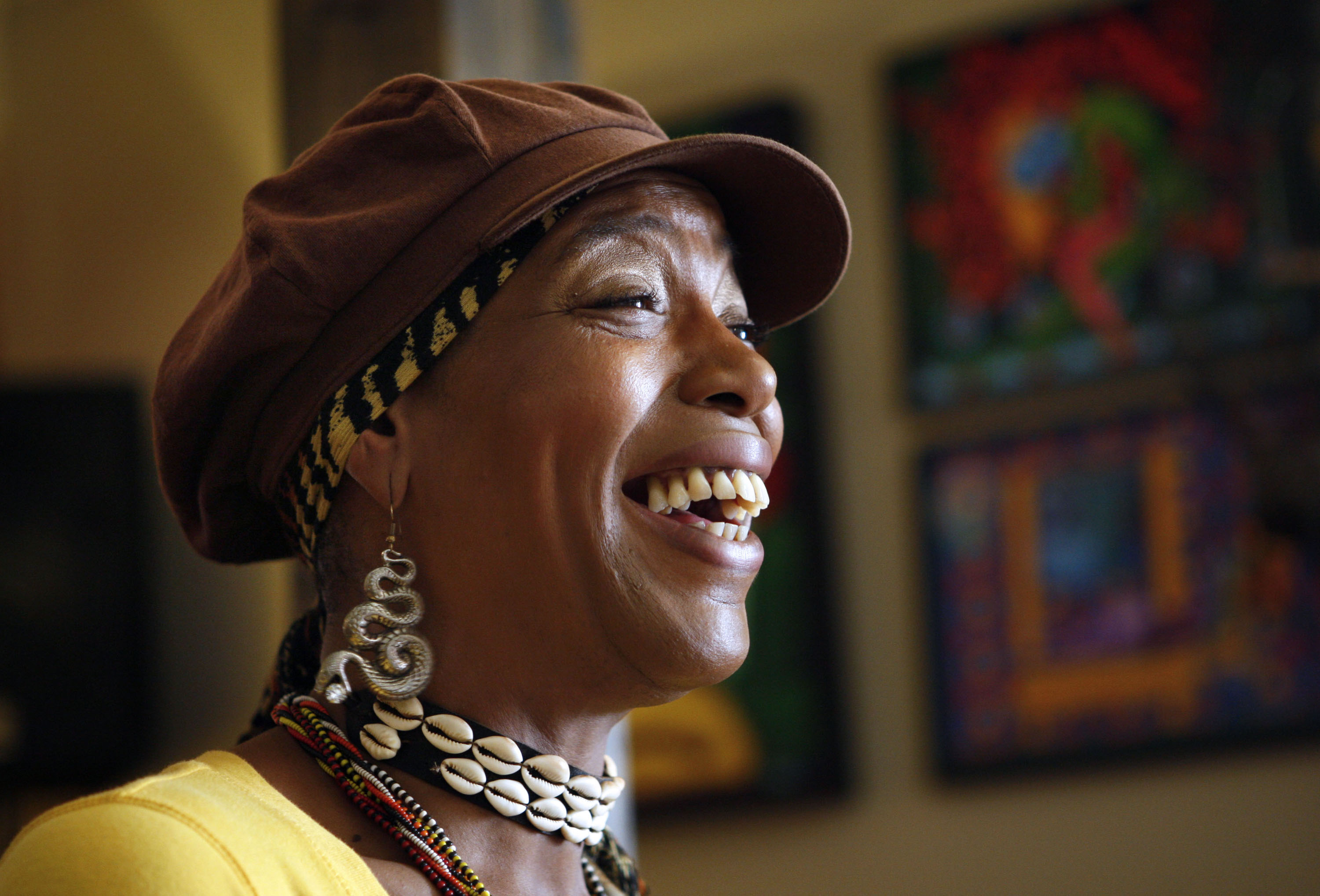 Cleo Harris, best known as Miss Cleo, in Lake Worth, Fla. on Feb. 24, 2009. (Lilly Echeverria—Getty Images)