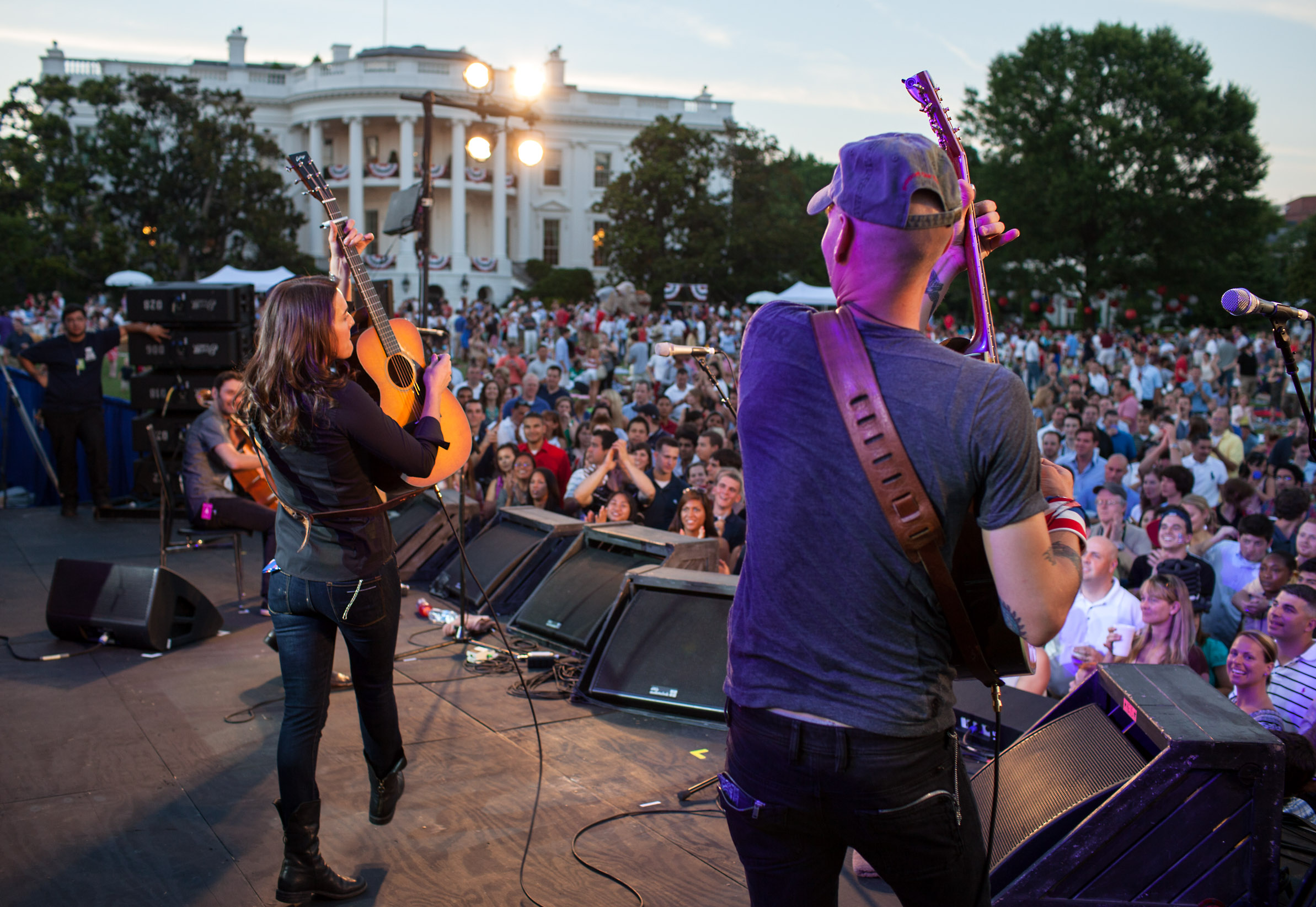 President Barack Obama and First Lady Michelle Obama host a Fourth of July celebration with military personnel and their families on the South Lawn of the White House, July 4, 2010. "Salute to the Military" USO Concert  performance by Brandi Carlile. (Official White House Photo by Pete Souza)