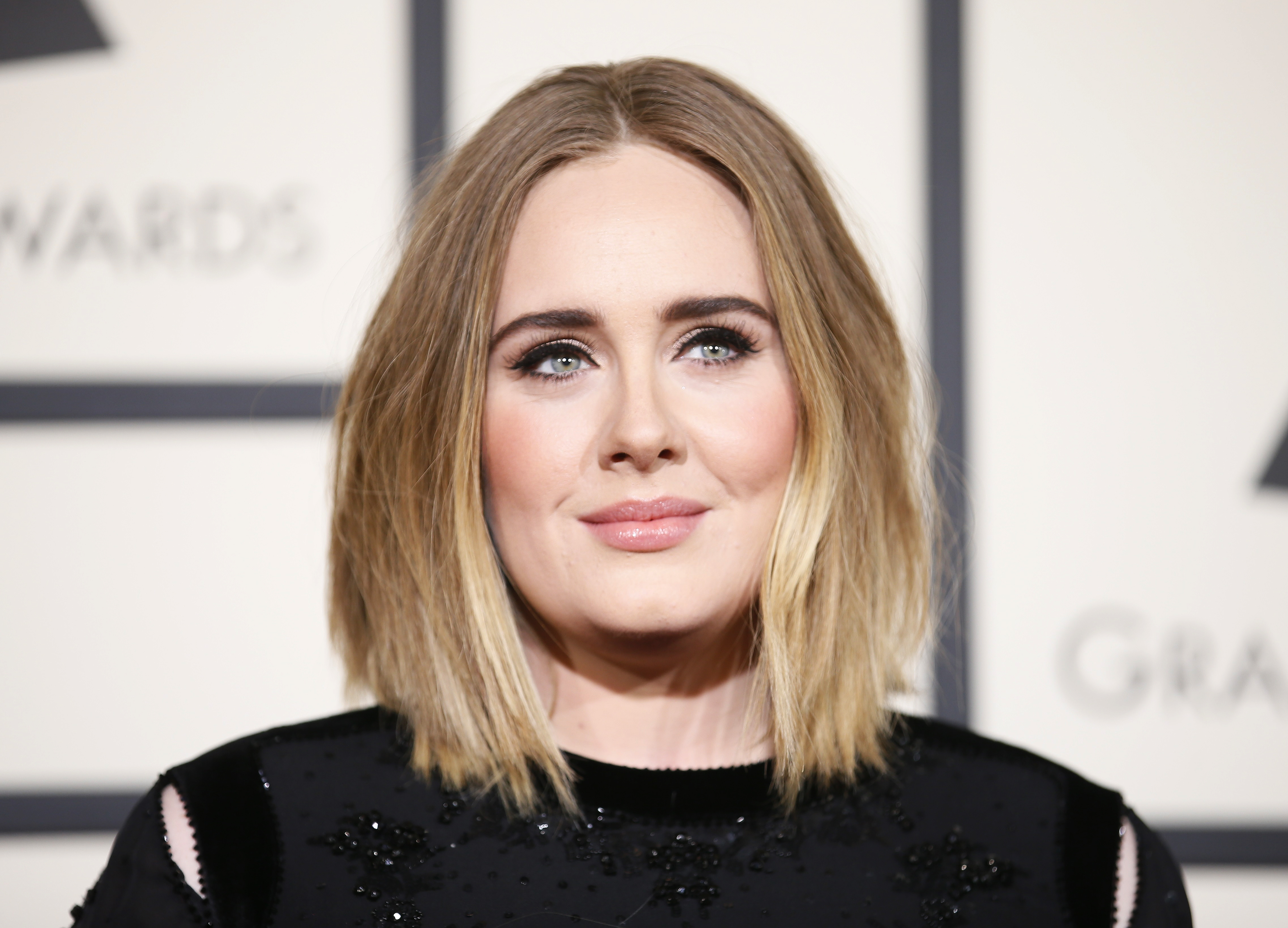 Singer Adele arrives at the 58th Grammy Awards in Los Angeles, California February 15, 2016. (© Danny Moloshok / Reuters—REUTERS)