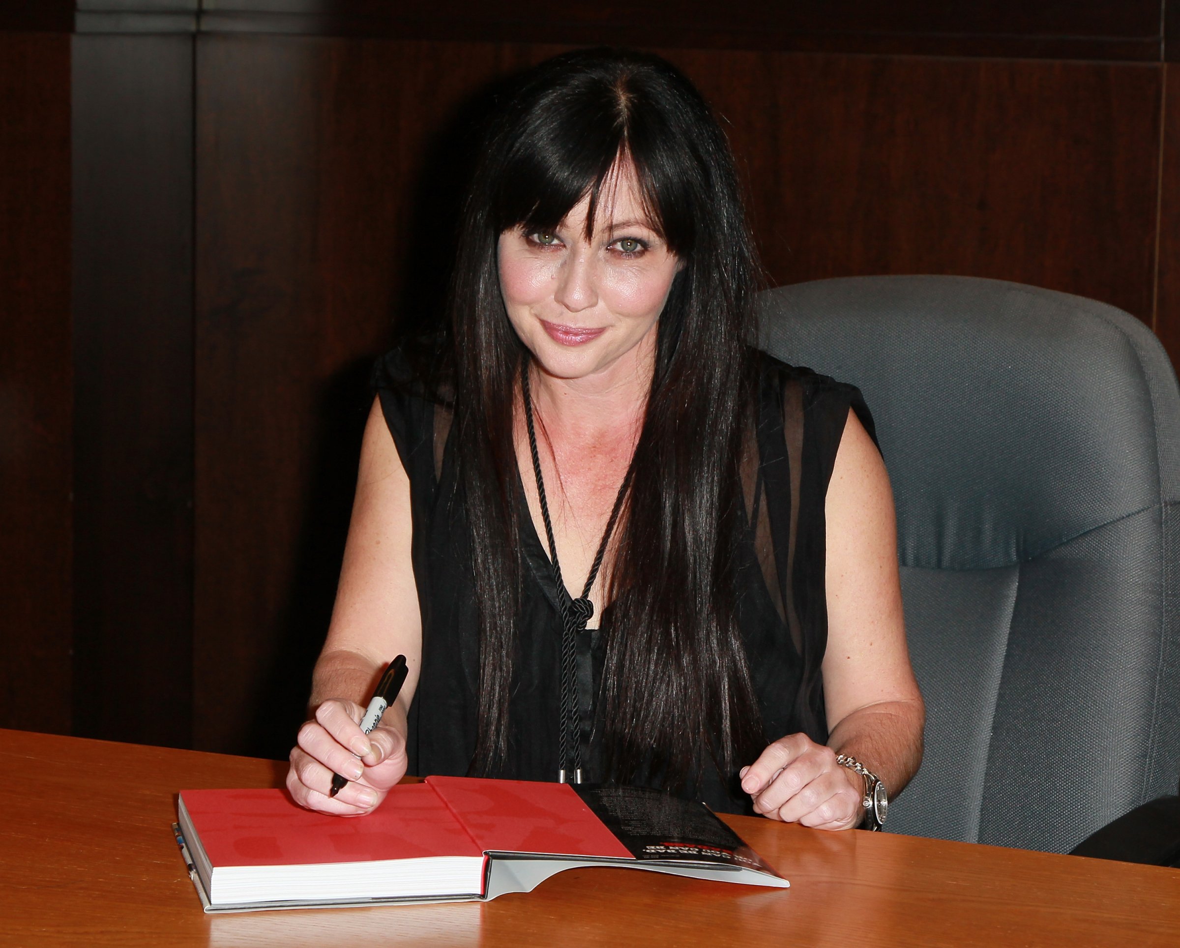 Shannen Doherty Book Signing For "Badass"