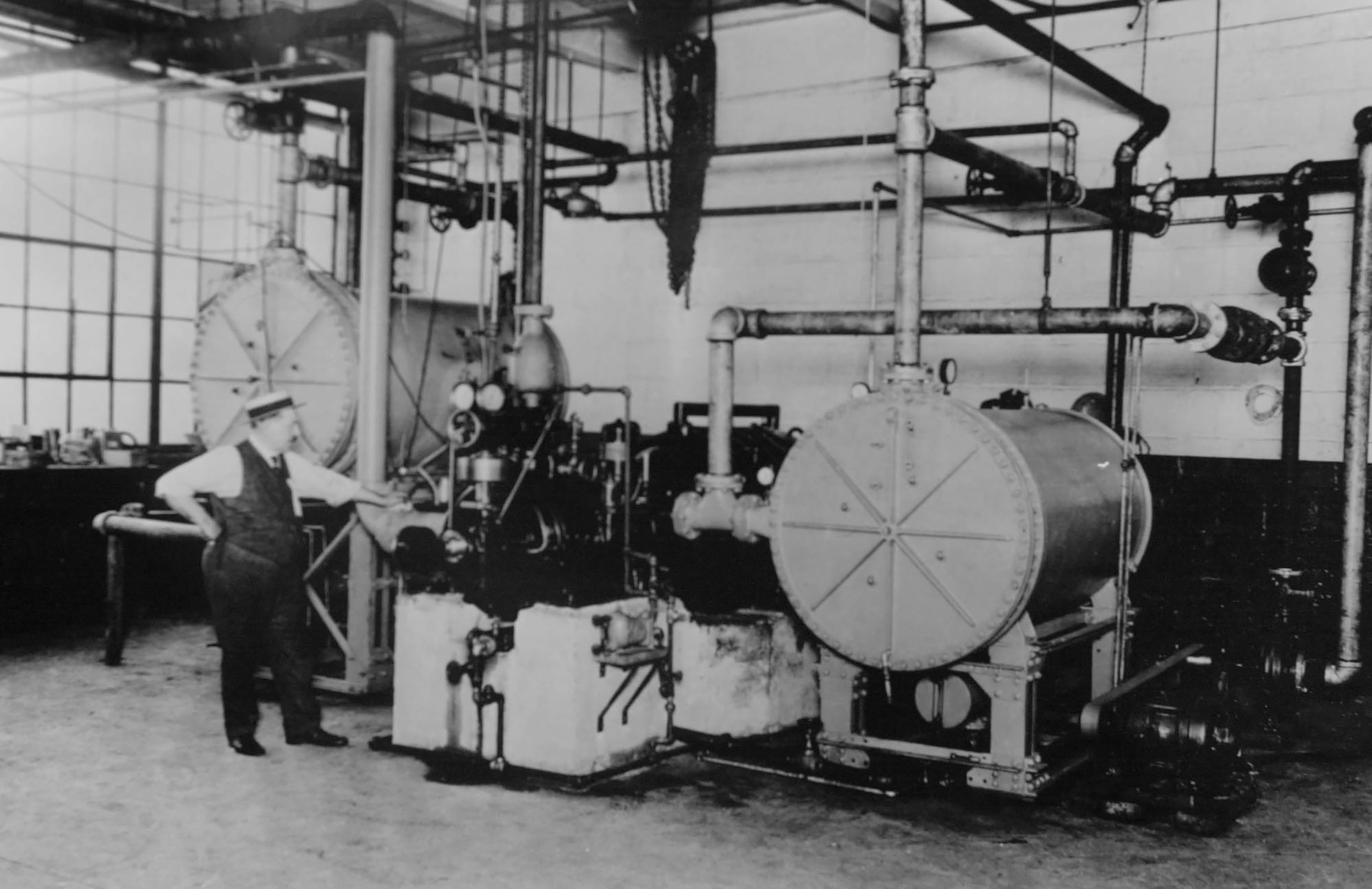 The first centrifugal refrigeration machine invented by Willis H. Carrier, the father of air conditioning, is pictured in Syracuse,  New York in 1922. (Carrier Corporation/AP)