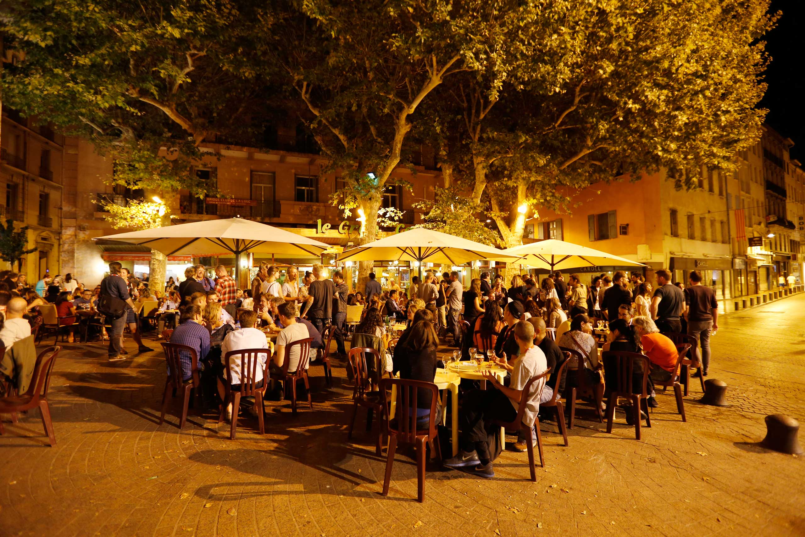 Perpignan's Café de la Poste (Mazen Saggar)