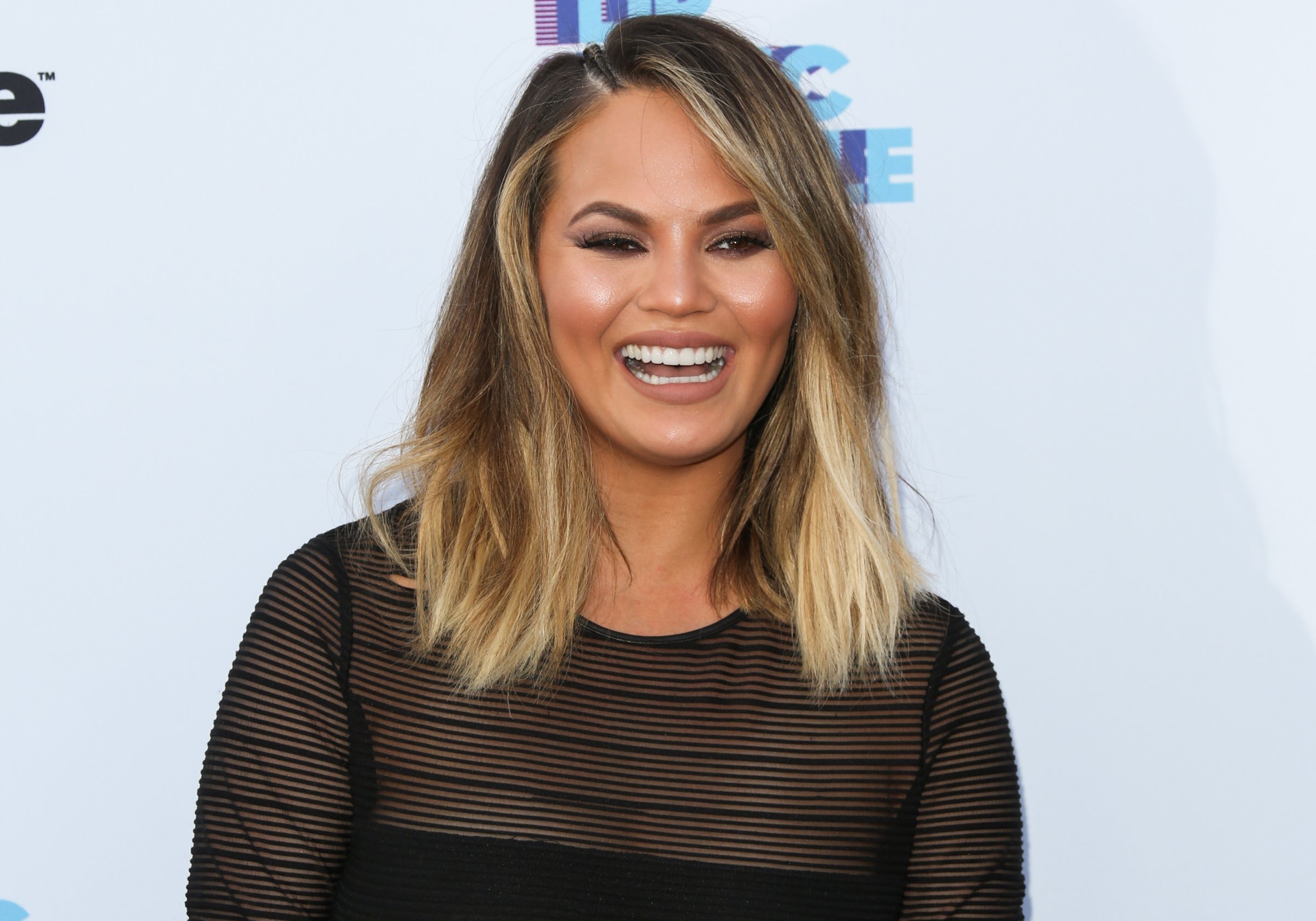 Fashion Model / TV Personality Chrissy Teigen attends the screening of Spike's "Lip Sync Battle" on June 14, 2016 in North Hollywood, California.