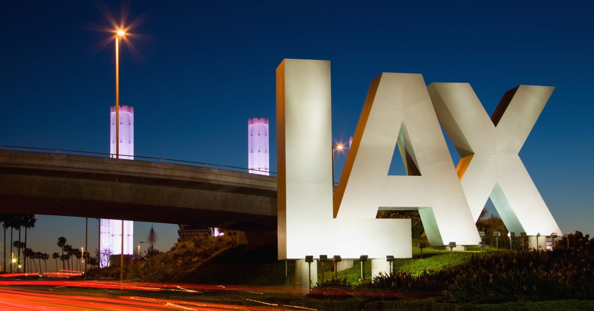 Голливуд это город. Лос-Анджелес. Лос Анджелес достопримечательности. Лос Анджелес город в США достопримечательности аэропорт. Аэропорт Лос Анджелеса логотип.