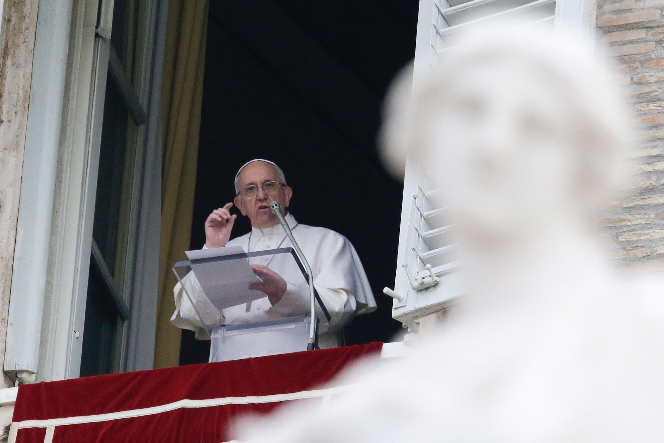 Pope Francis delivers the Regina Coeli prayer from his studio's window overlooking St. Peter's Square at the Vatican on Mar. 28, 2016. (Gregorio Borgia—AP)