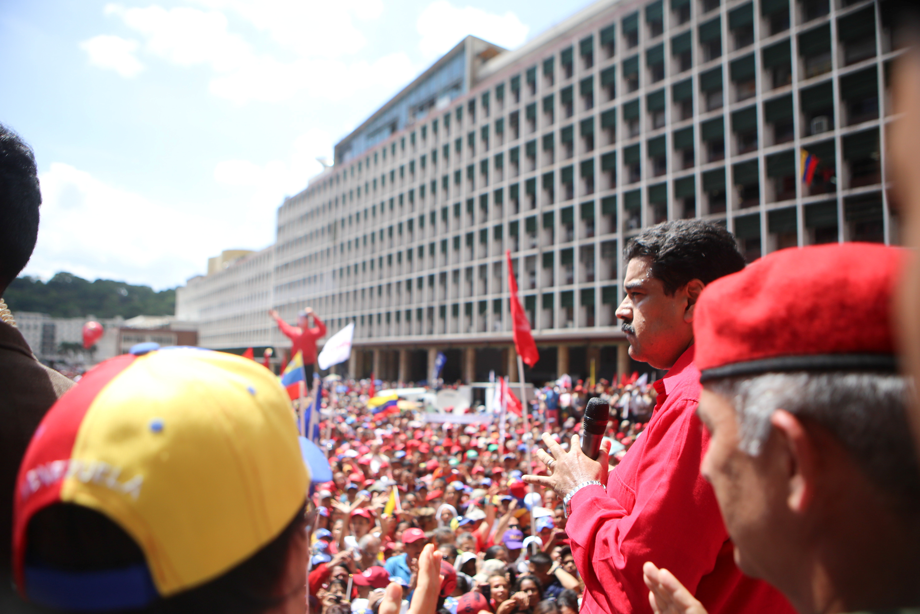 Venezuela's President Nicolas Maduro (R) attends a pro-government gathering in Caracas, Venezuela August 30, 2016. (Handout—Reuters)