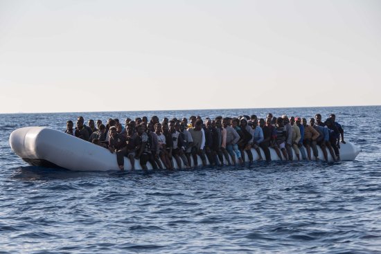 wrefugees-lynsey-addario-refugees