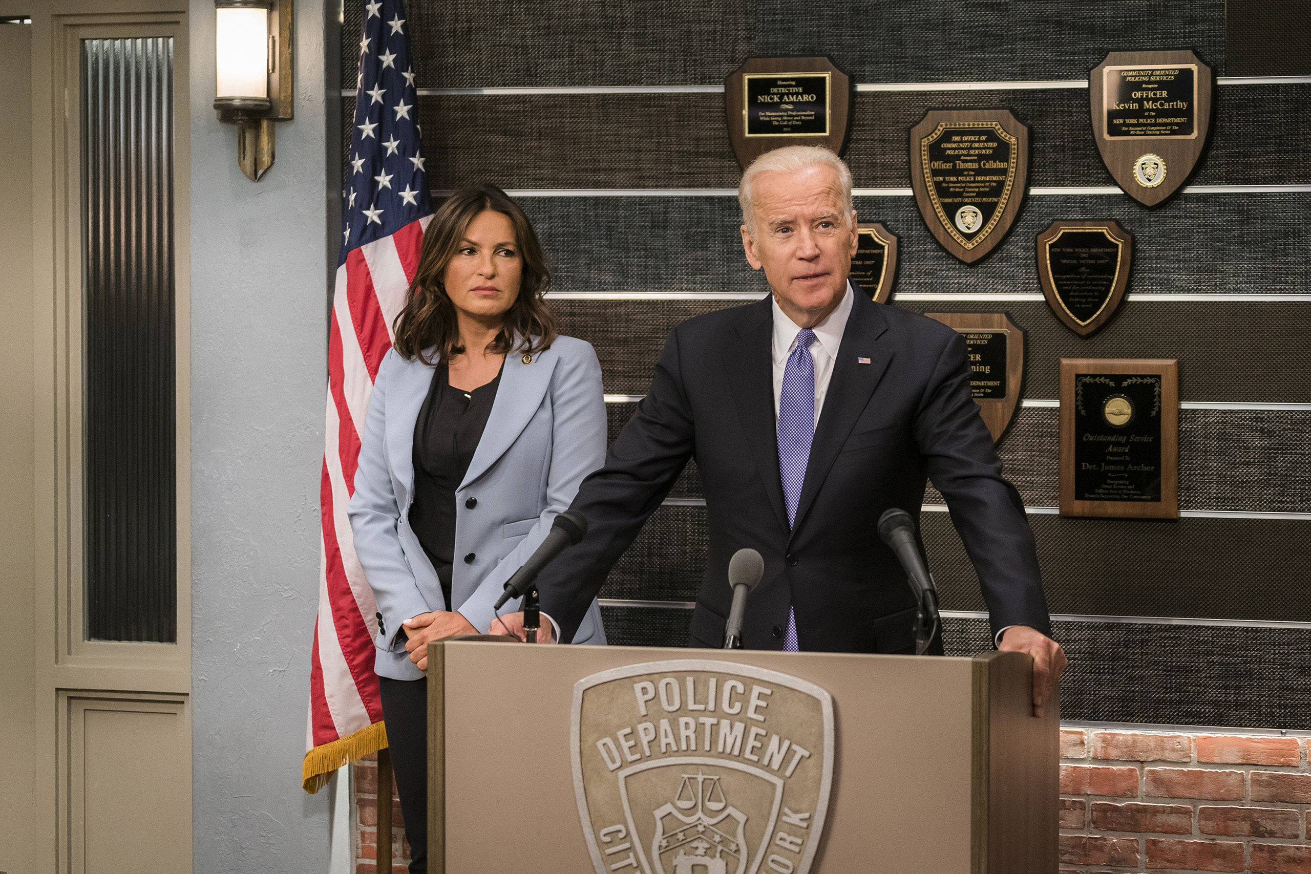 Vice President Joe Biden and Mariska Hargitay as Lieutenant Olivia Benson in Law &amp; Order: Special Victims Unit, Episode 1802. (Michael Parmelee—NBC/Getty Images)
