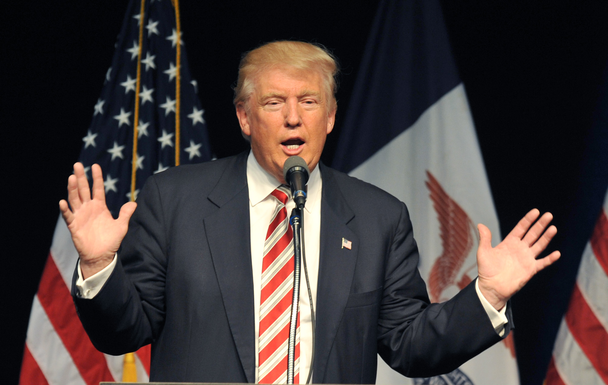 Republican Presidential Candidate Donald Trump Campaigns In Clive, Iowa