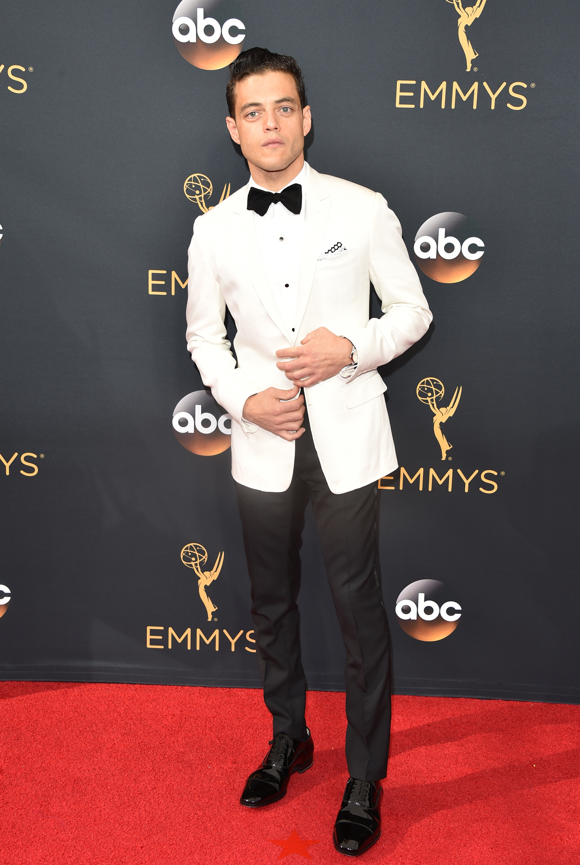 Rami Malek arrives at the 68th Annual Primetime Emmy Awards at Microsoft Theater on September 18, 2016 in Los Angeles.