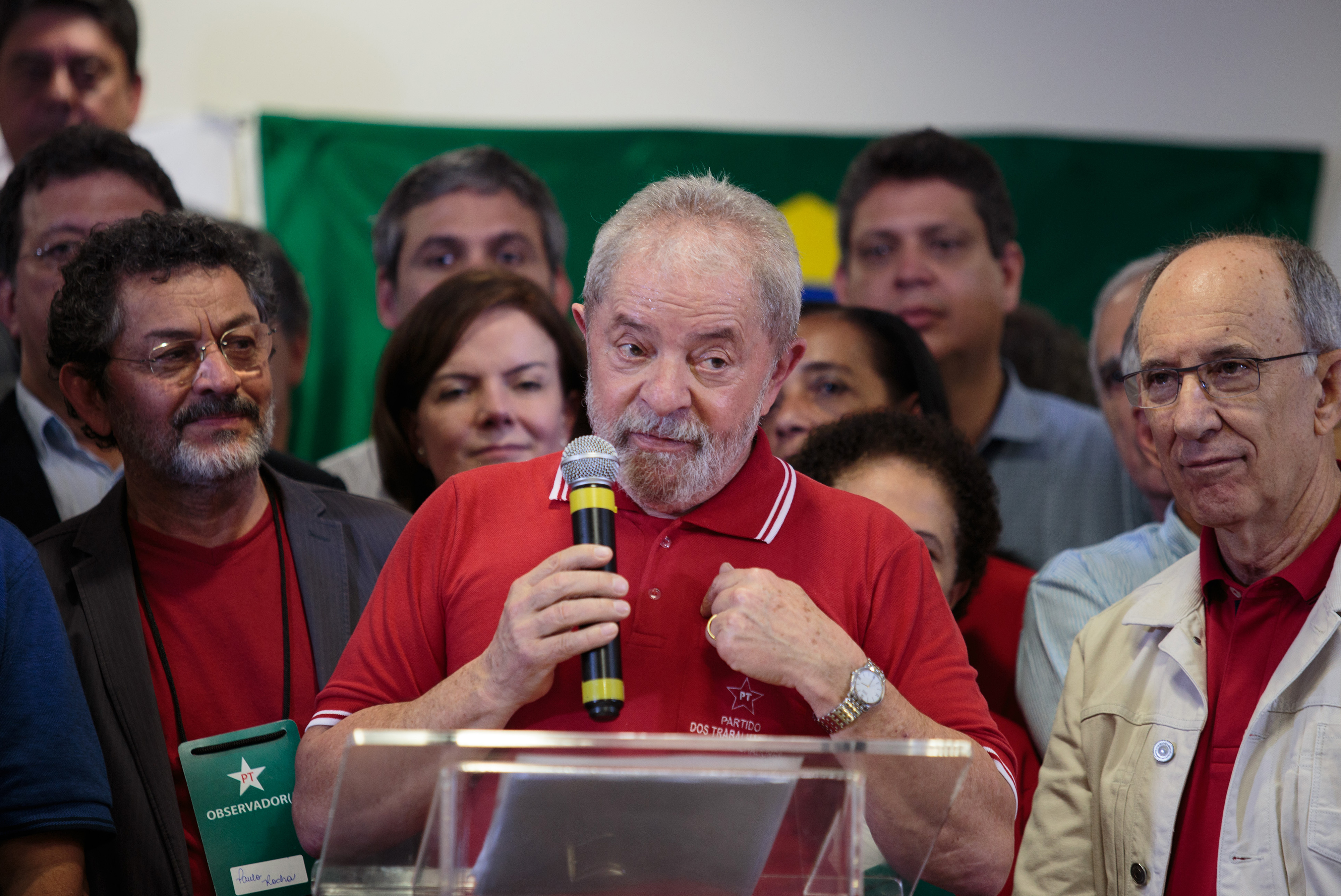 Lula Addresses Press As Prosecutors Call Him Mastermind of Brazil's Biggest Scandal