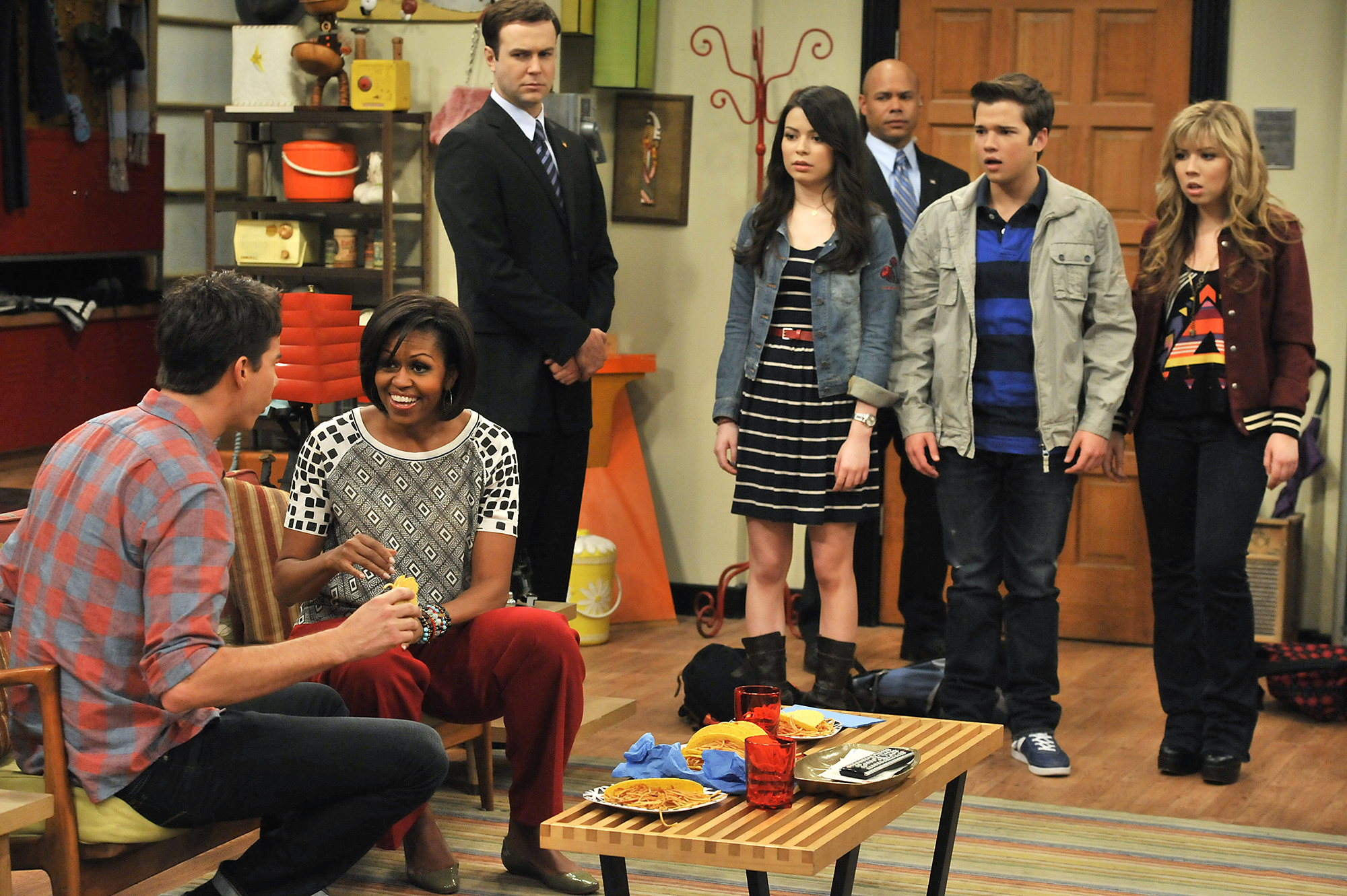 Michelle Obama speaks to Jerry Trainor on iCarly, 2011.