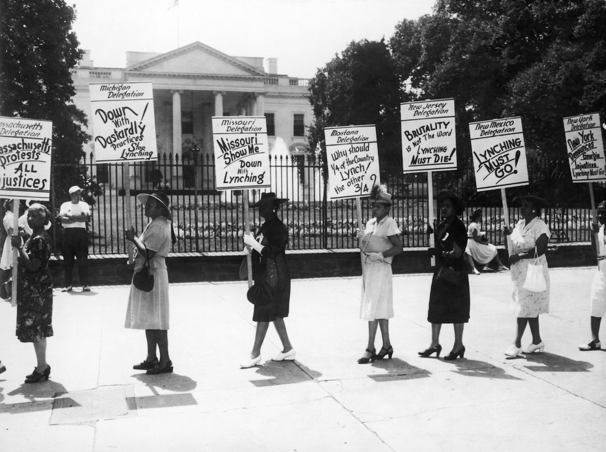 Demonstration Of The Blacks' Representatives Against The Lynching Of Monroe In Washington In 1946