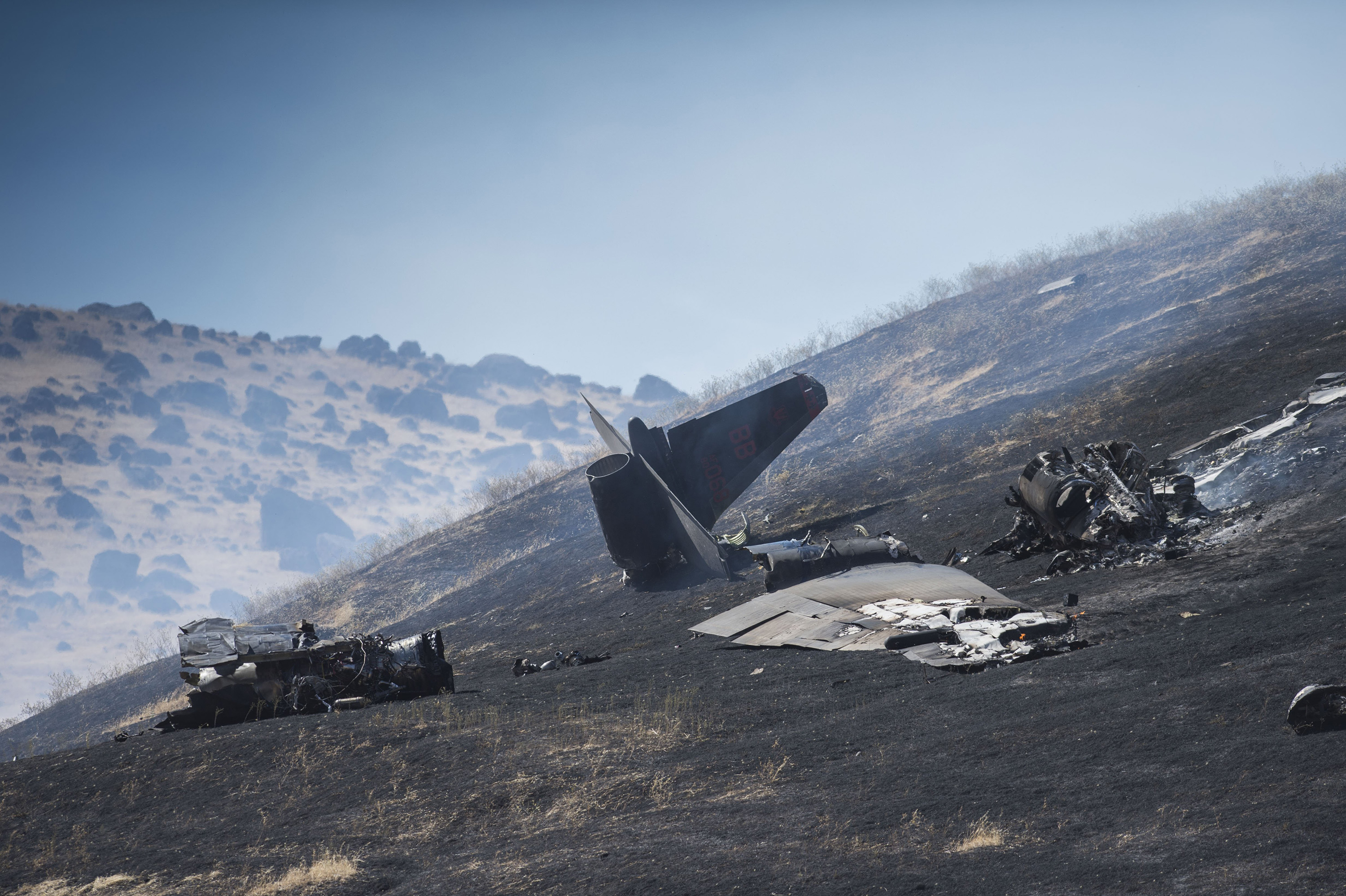 Pilots eject from U-2 spy plane as it crashes in remote Northern California terrain