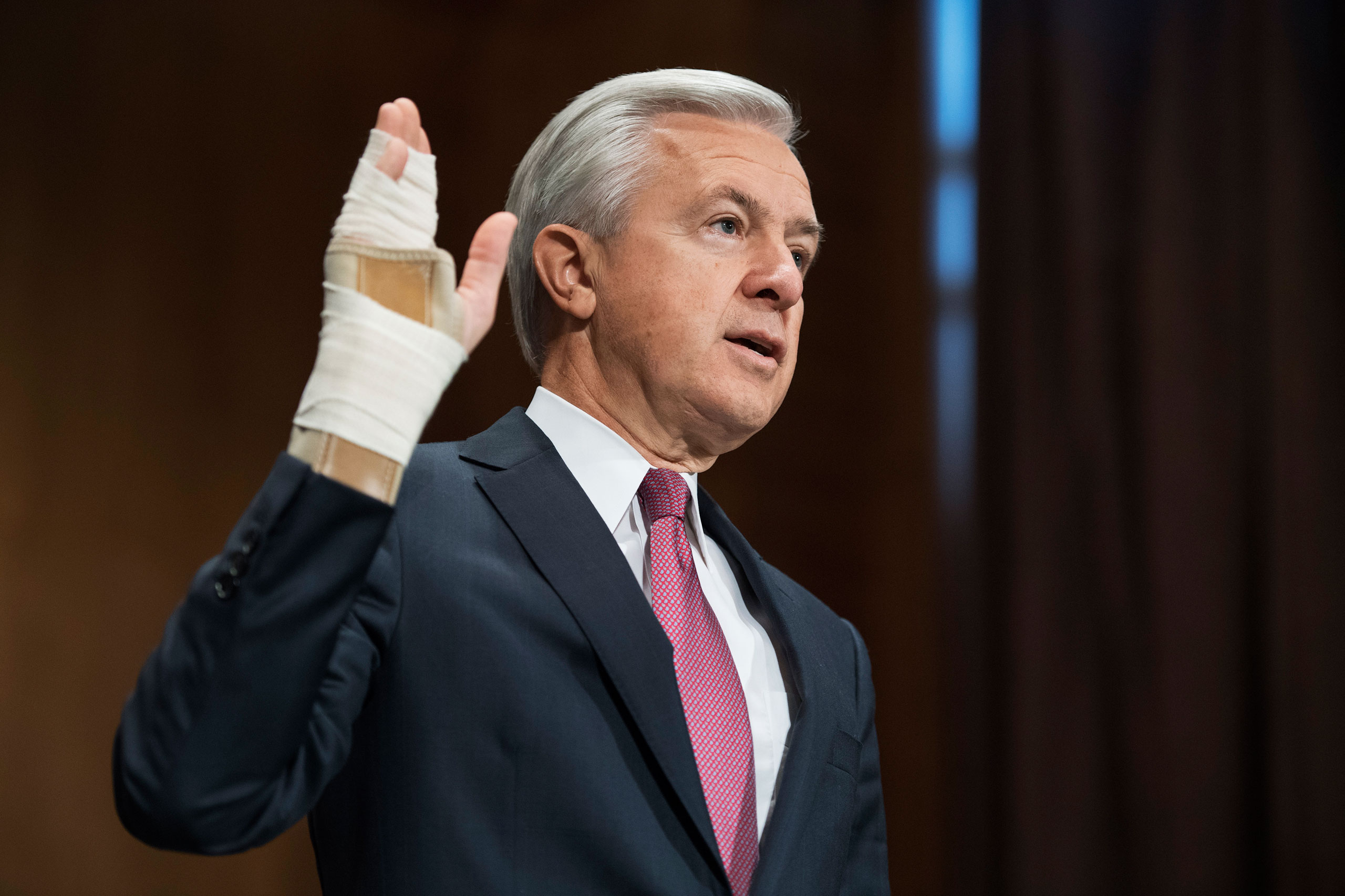 ‘I am deeply sorry that we failed to fulfill our responsibility,’ said John Stumpf, chairman and CEO of Wells Fargo, in a Senate hearing on its massive, multiyear customer fraud (Tom Williams—CQ-Roll Call/Getty Images)