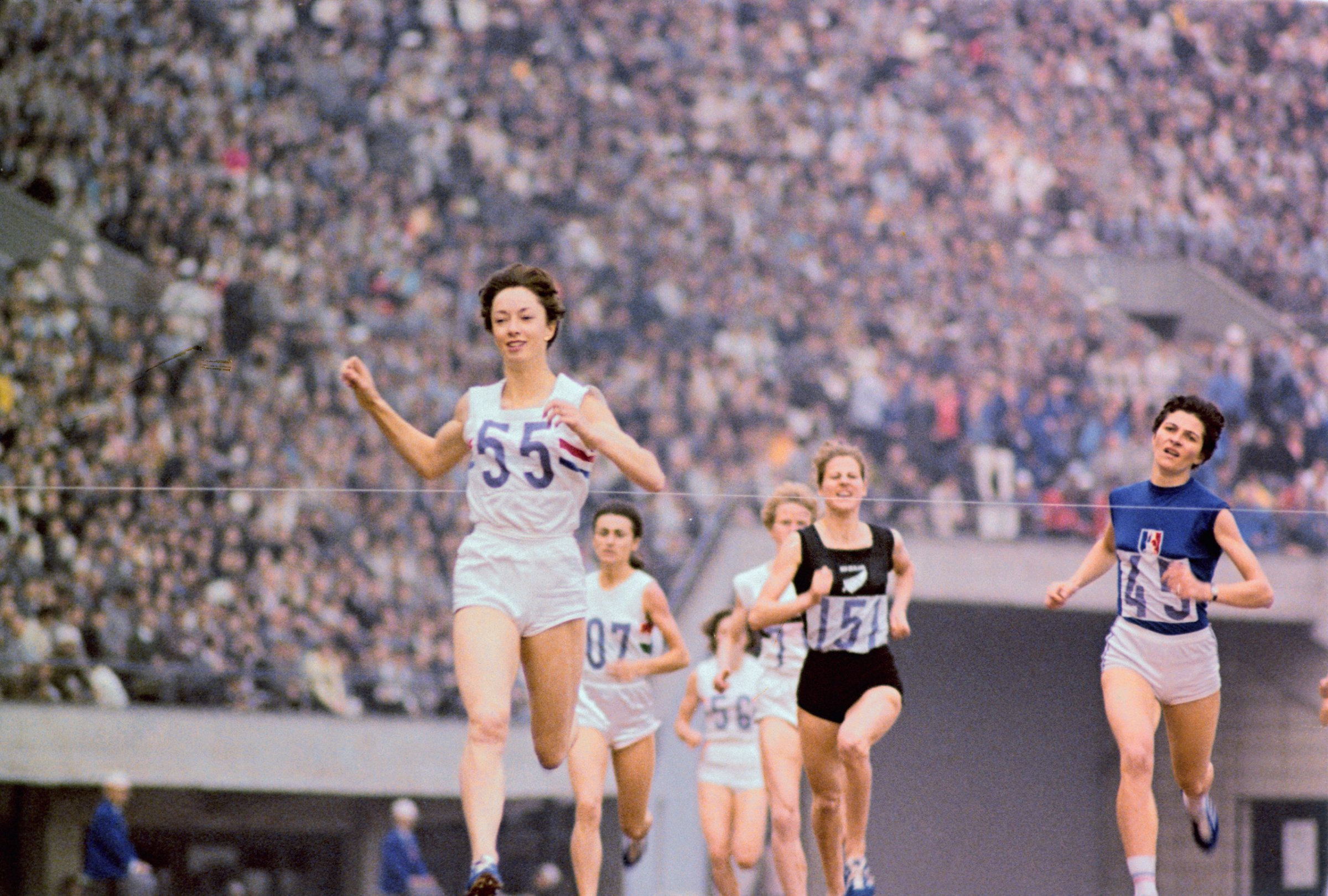 Ann Packer wins the 800-meter goald medal in Tokyo on Oc. 20, 1964.
