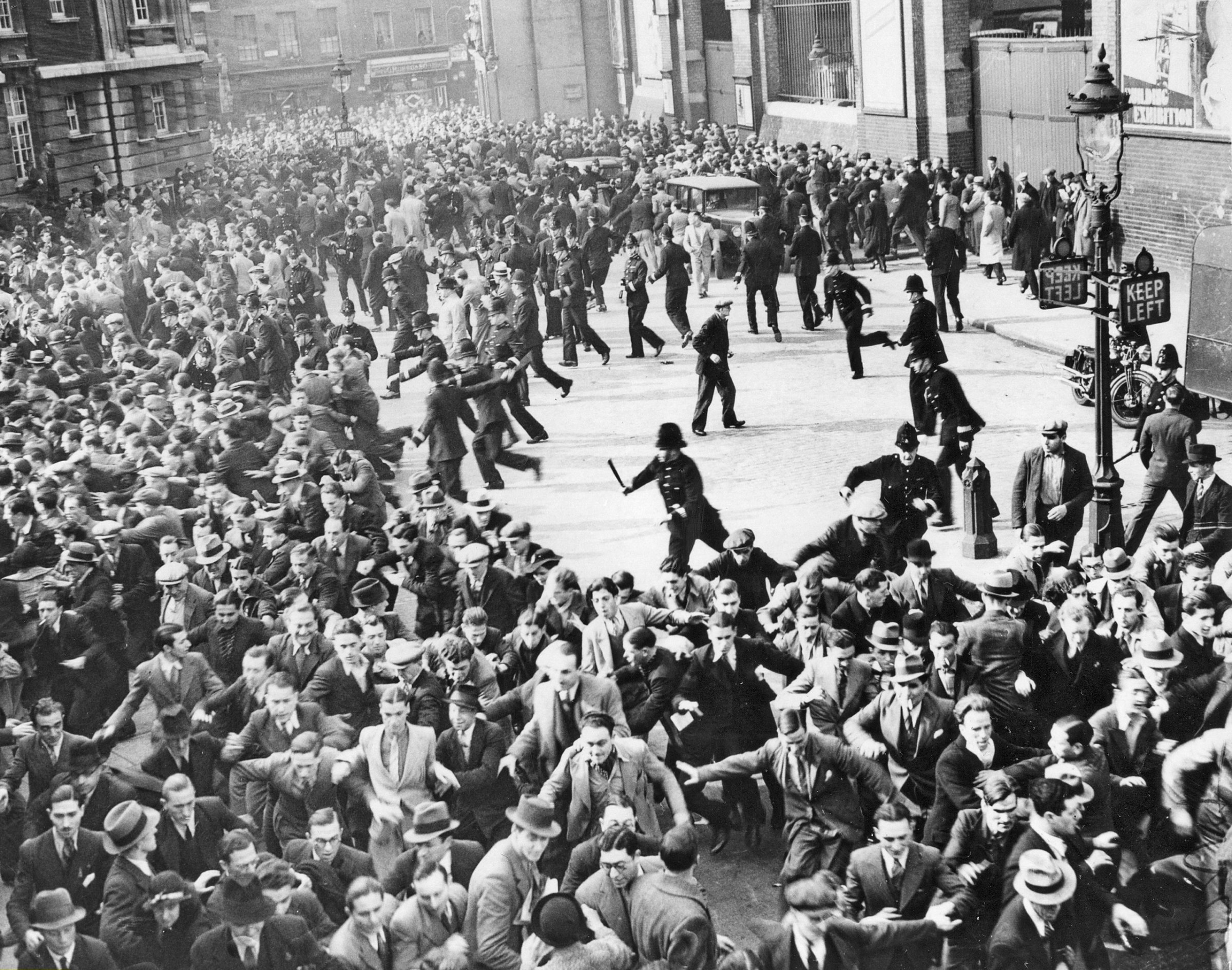 Riots erupted between anti-Fascists and Blackshirts (British Fascists) when Mosley's supporters were gathering in Great Mint Street for a march through the East End of London in what is now called the Battle of Cable Street on Oct. 4 1936.