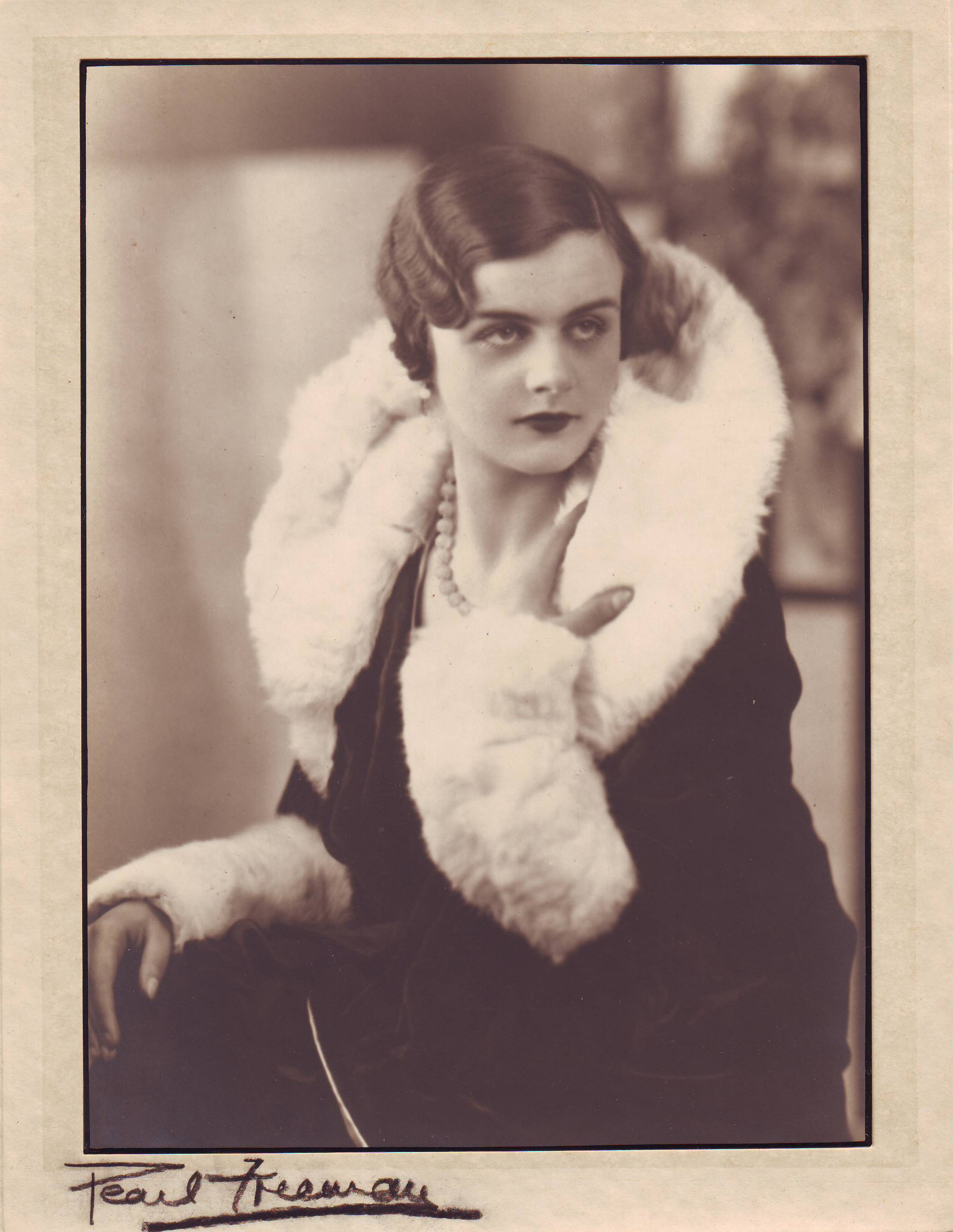 Clare Hollingworth, likely at her 21st birthday, in 1932.