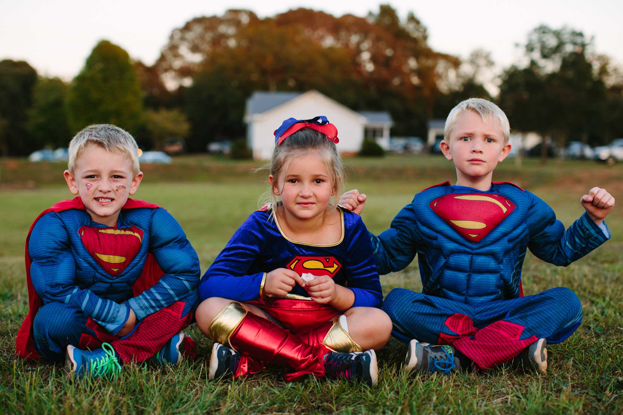 Matthew, Allie, and Carter Bradley are in kindergarten, first grade, and second grade at a school in nearby Anderson, South Carolina. Their mother, Melanie, says the kids asked to attend the visitation, and offered to donate blood. (Dustin Chambers for The Trace)