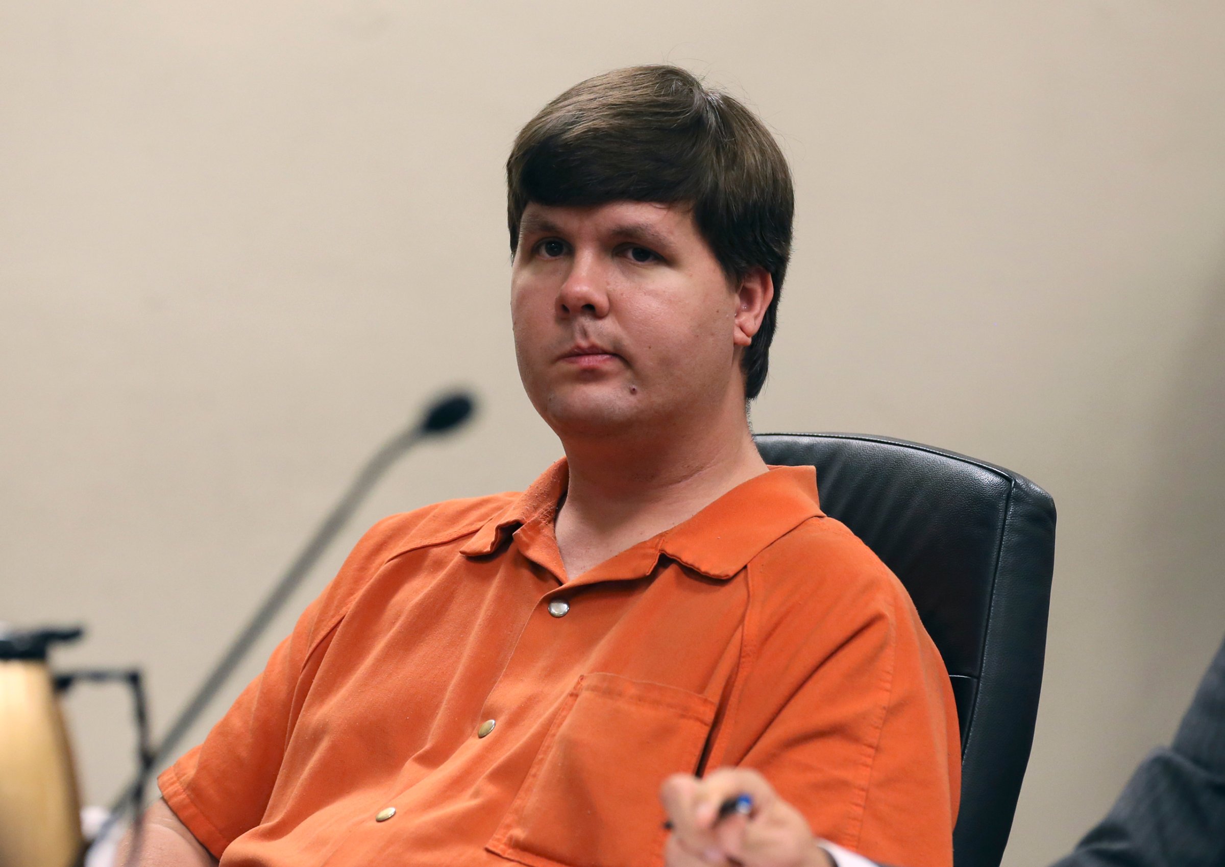 Justin Ross Harris sits in Cobb County Magistrate Court in Marietta, Georgia July 3, 2014. A judge denied bail on Thursday for Harris who prosecutors said intentionally left his 22-month-old son strapped inside a hot car to die because he wanted to live a child-free life. REUTERS/Kelly Huff /Pool (UNITED STATES - Tags: CRIME LAW) - RTR3X0UJ