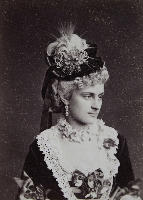 Countess Kinsky photographed in 1869 in Vienna (Imagno / Getty Images)