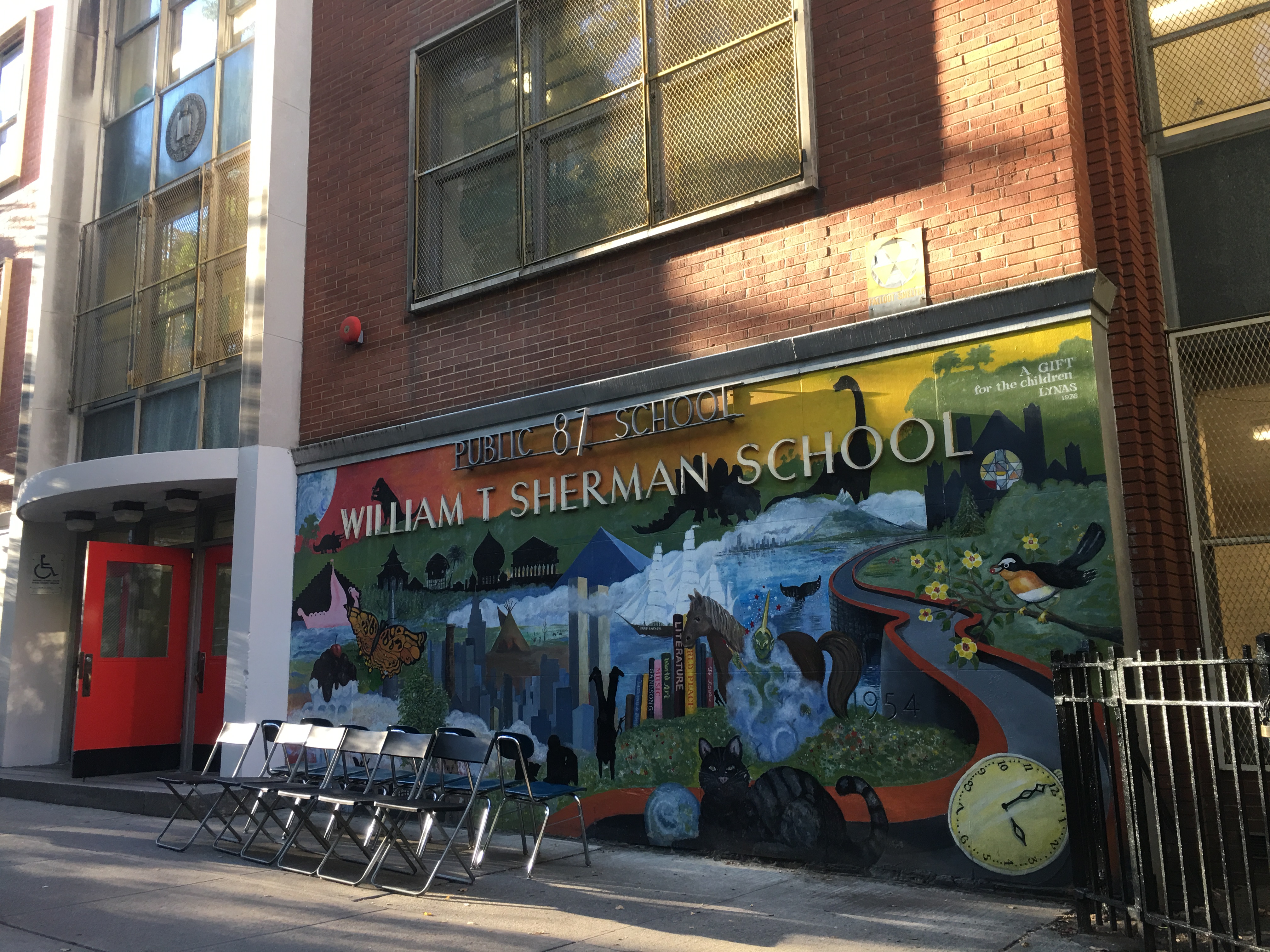 New York City's PS 87, with chairs set out for picture day, has a well-off parent body that is seeking to spread the wealth. (Abigail Edgecliffe-Johnson)
