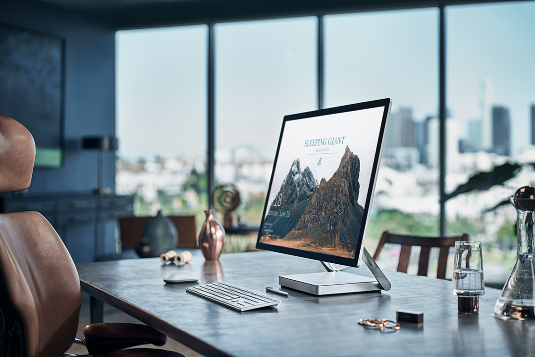 Microsoft Surface Studio (Microsoft)