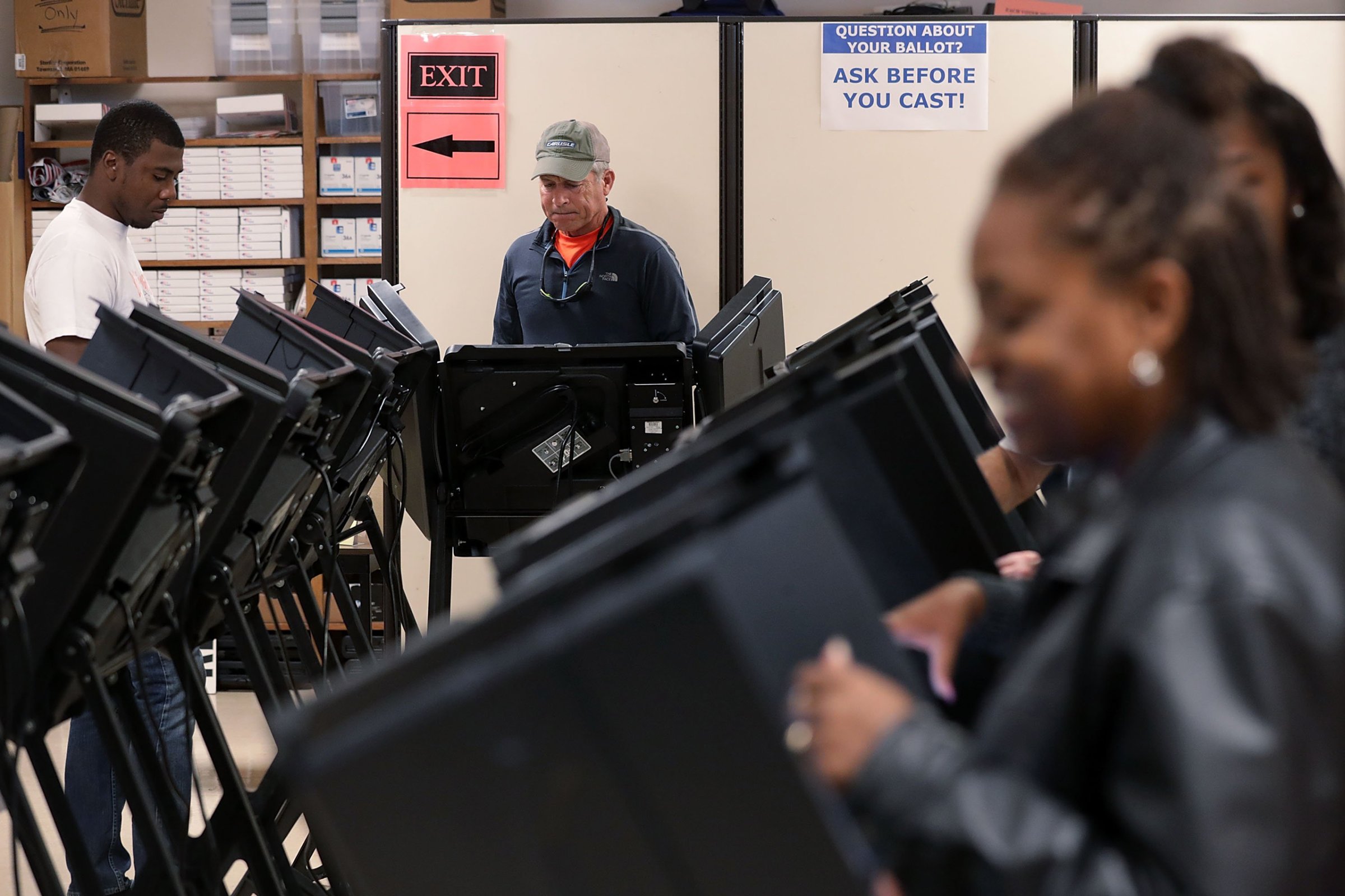 WINSTON-SALEM, NC - OCTOBER 28: Voters cast their ballots during early voting for the 2016 general election at Forsyth County Government Center October 28, 2016 in Winston-Salem, North Carolina. Early voting has begun in North Carolina through November 5. (Photo by Alex Wong/Getty Images)