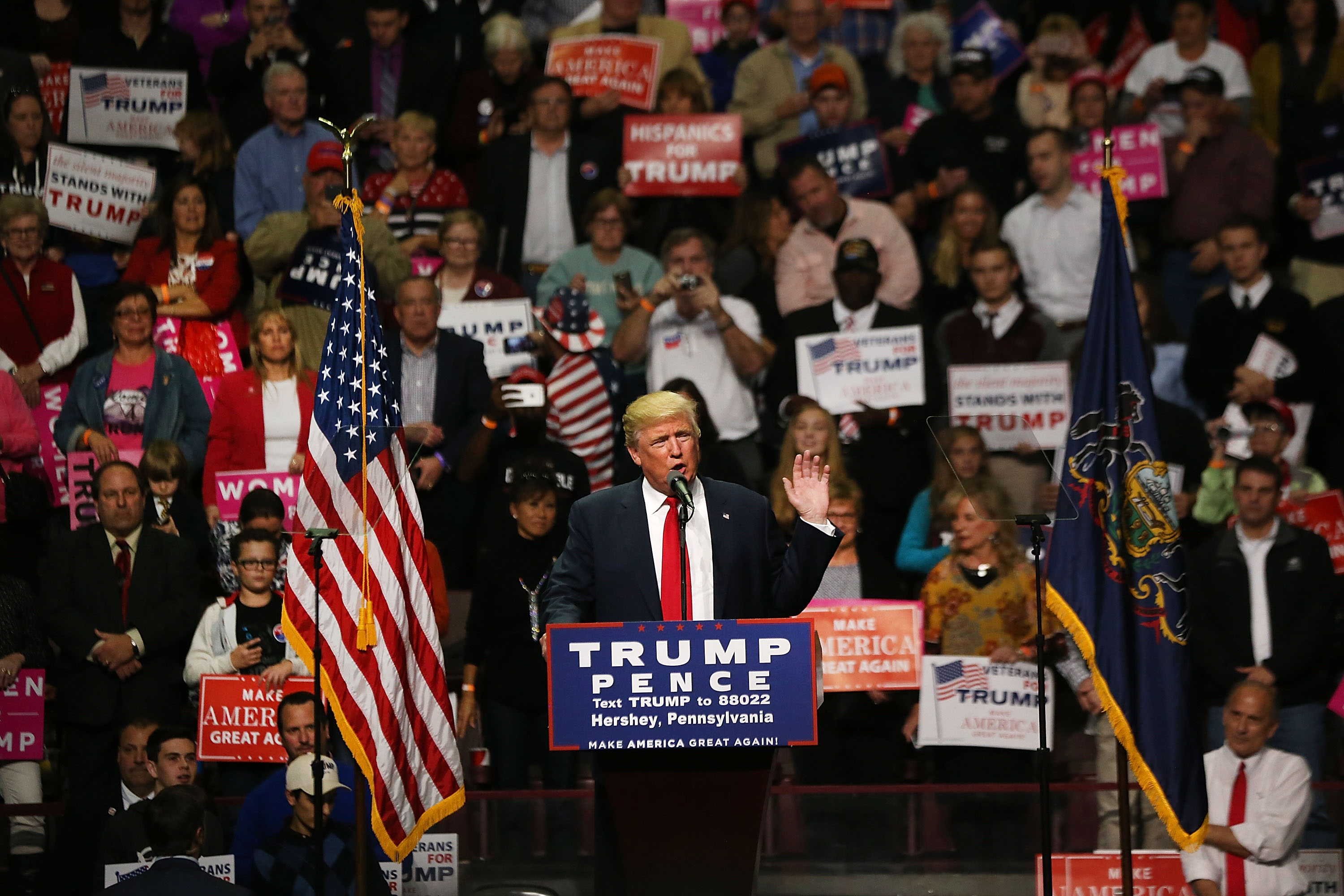 Donald Trump speaks at a rally on November 4, 2016 in Hershey, Penn. (Spencer Platt/Getty Images)