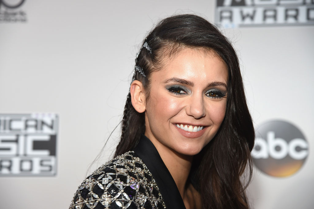 Nina Dobrev attends the 2016 American Music Awards at Microsoft Theater on November 20, 2016 in Los Angeles, California. (Frazer Harrison —AMA2016 / Getty Images for dcp)